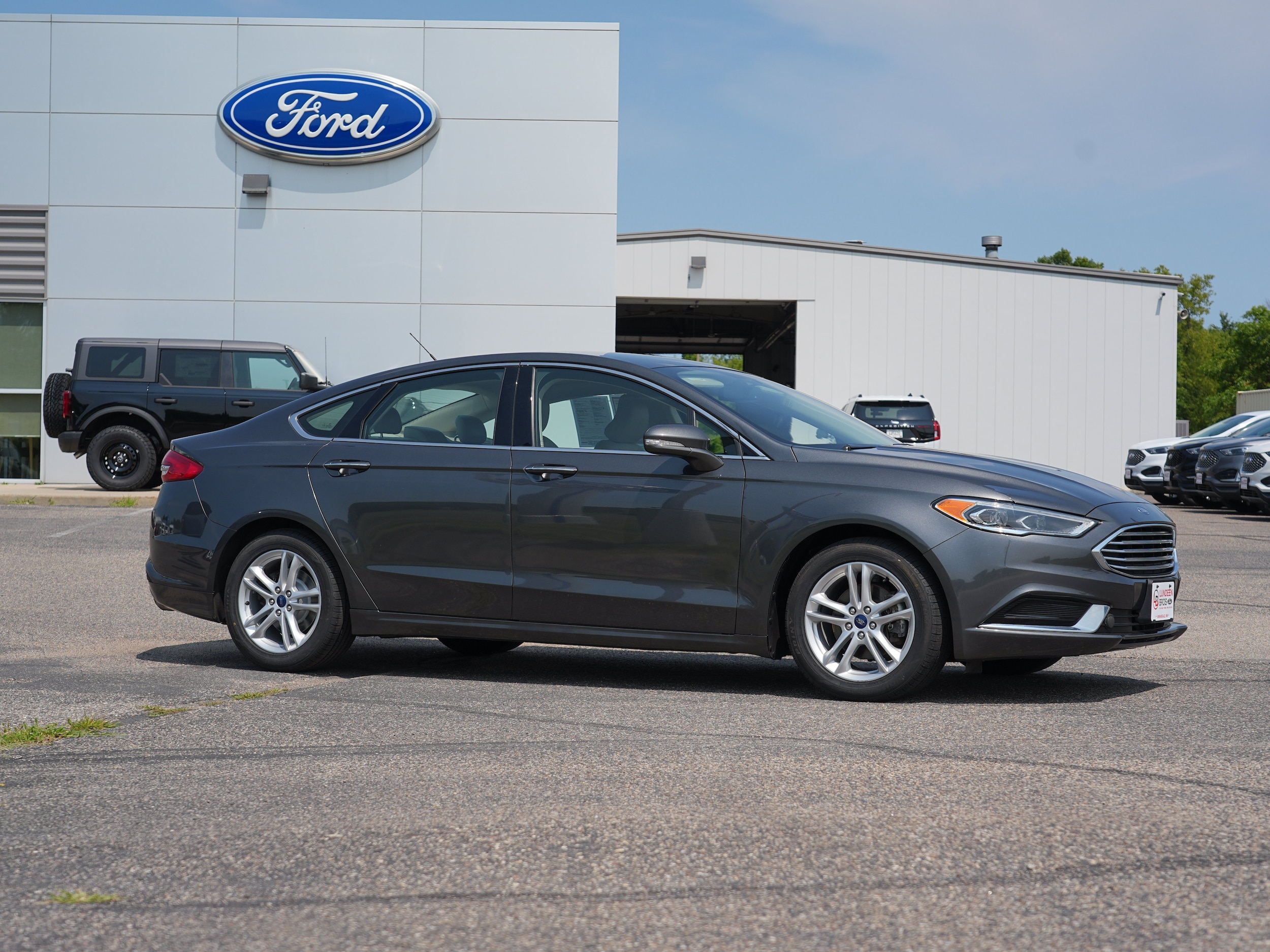 Used 2018 Ford Fusion SE with VIN 3FA6P0HD1JR161431 for sale in Annandale, Minnesota