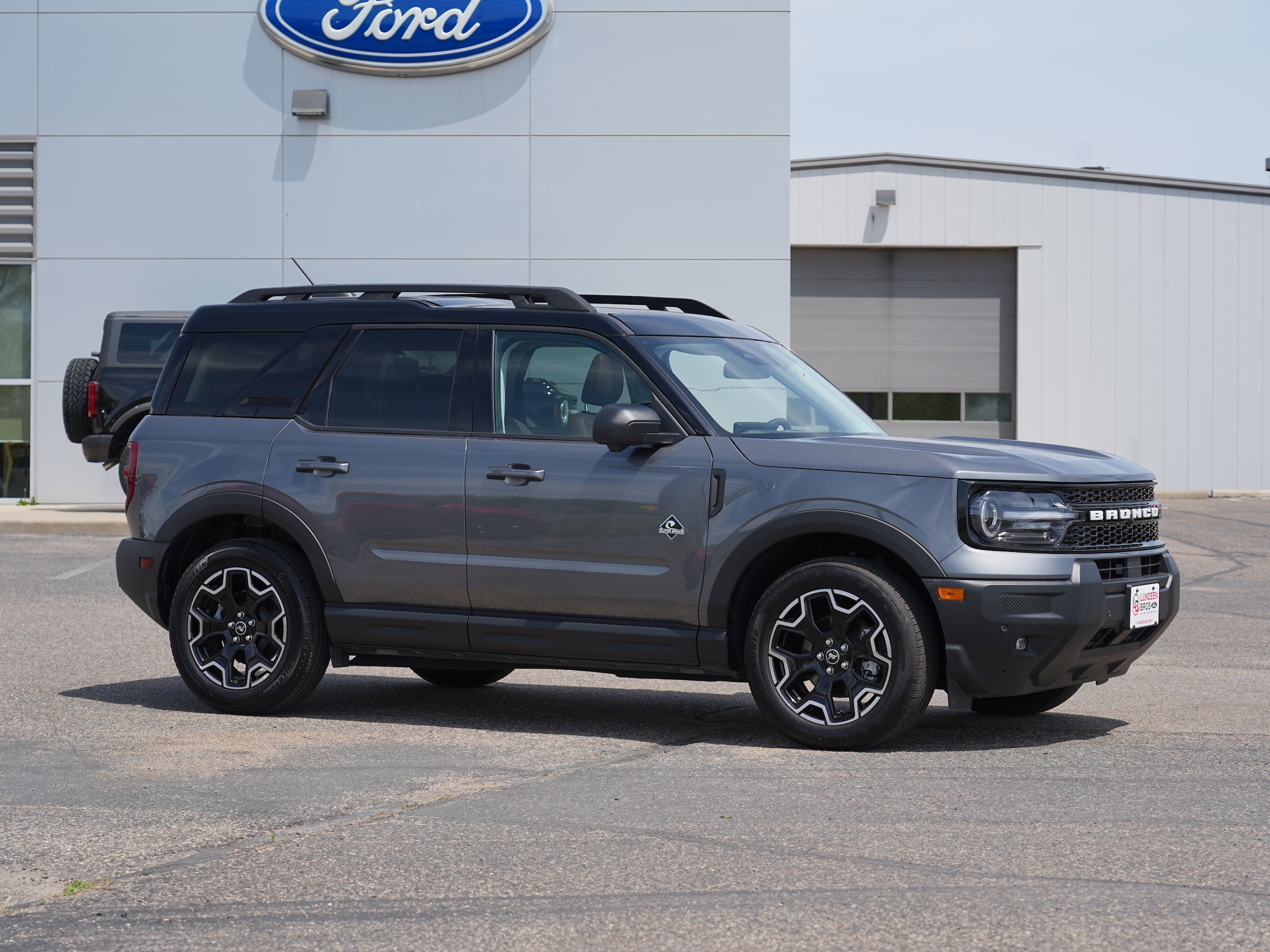 Used 2025 Ford Bronco Sport Outer Banks with VIN 3FMCR9CN1SRE46882 for sale in Annandale, Minnesota