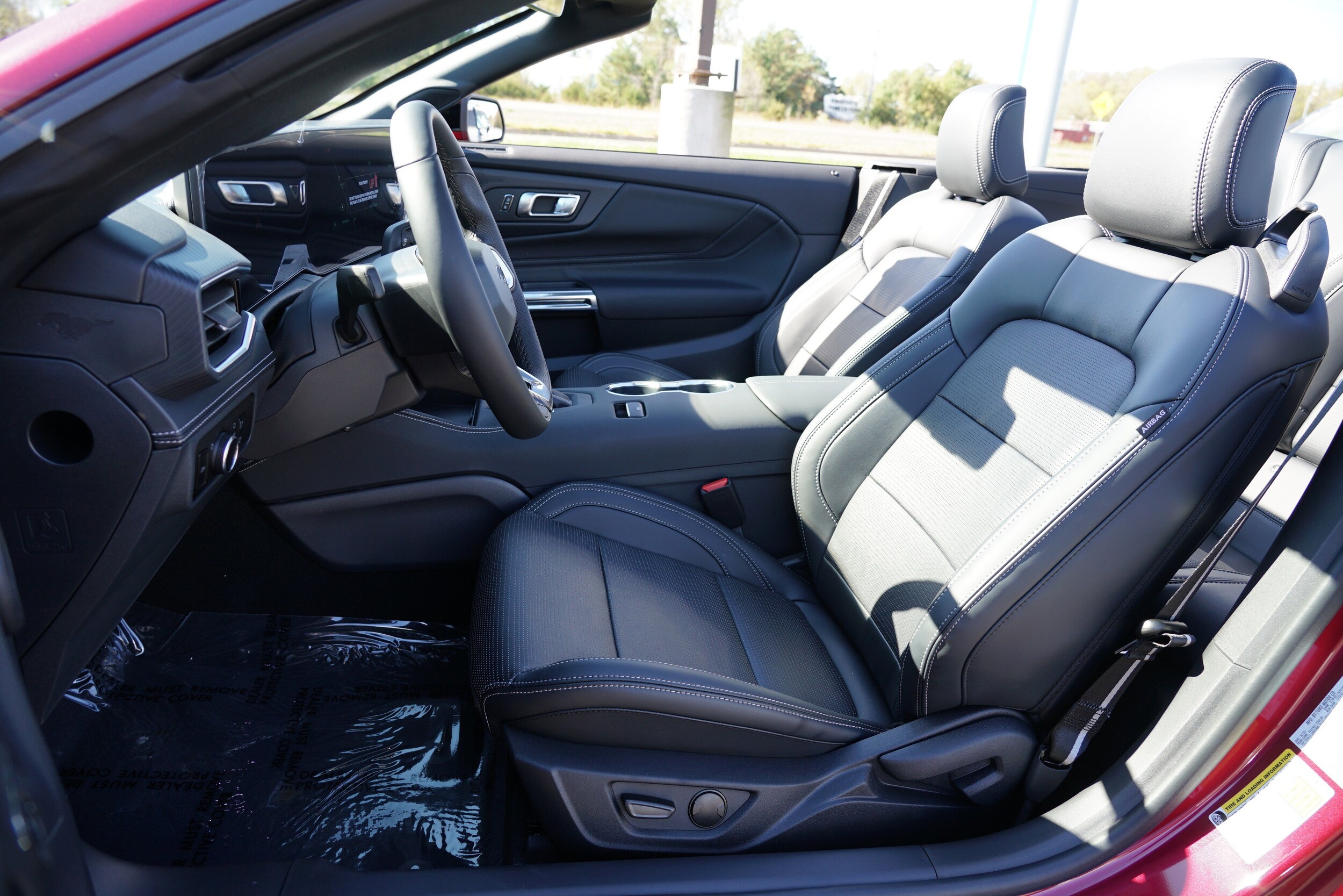 2025 Ford Mustang EcoBoost Premium Convertible - Photo 15