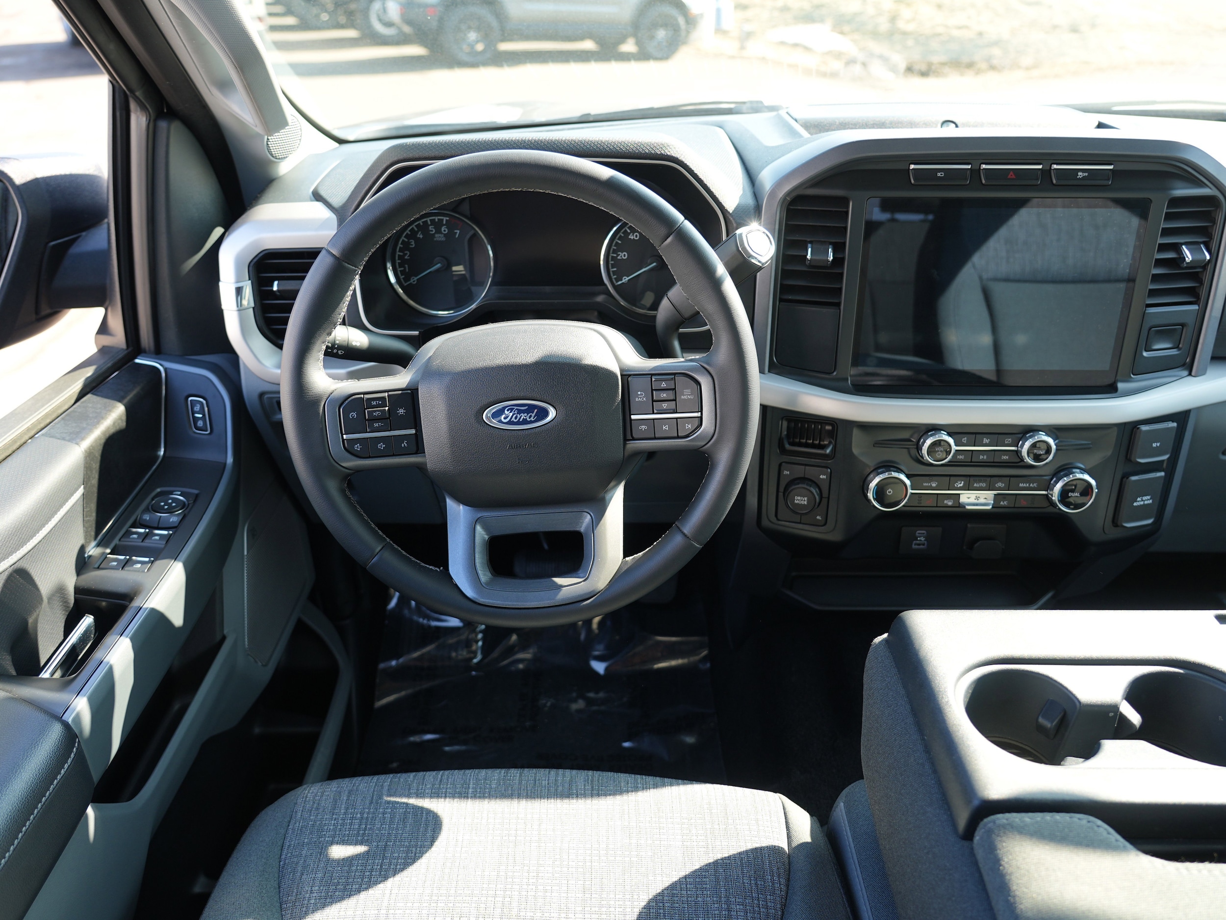 2023 Ford F-150 XLT - Photo 20