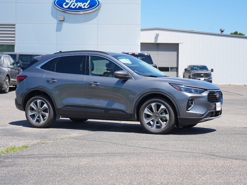Used 2023 Ford Escape Platinum SUV
