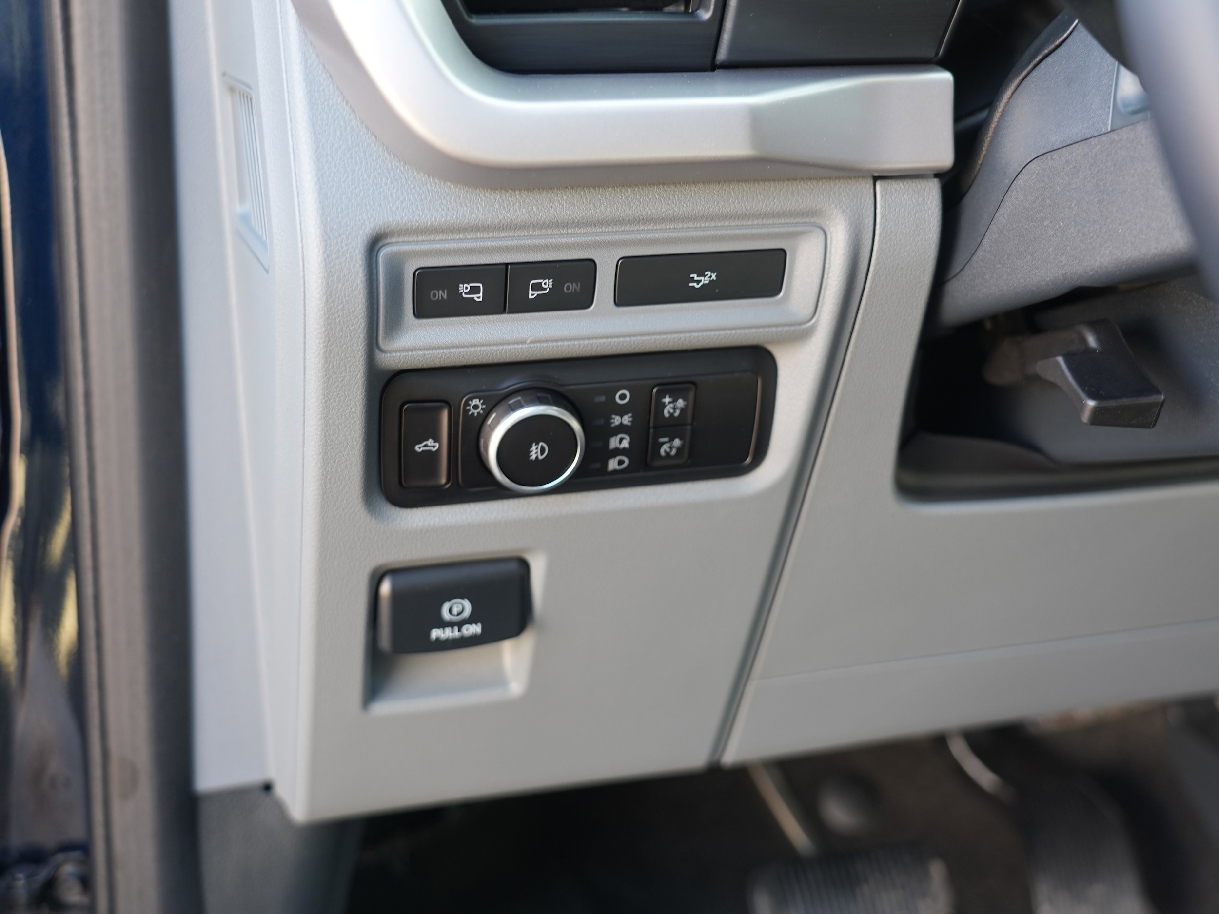 2023 Ford F-150 XLT - Photo 17