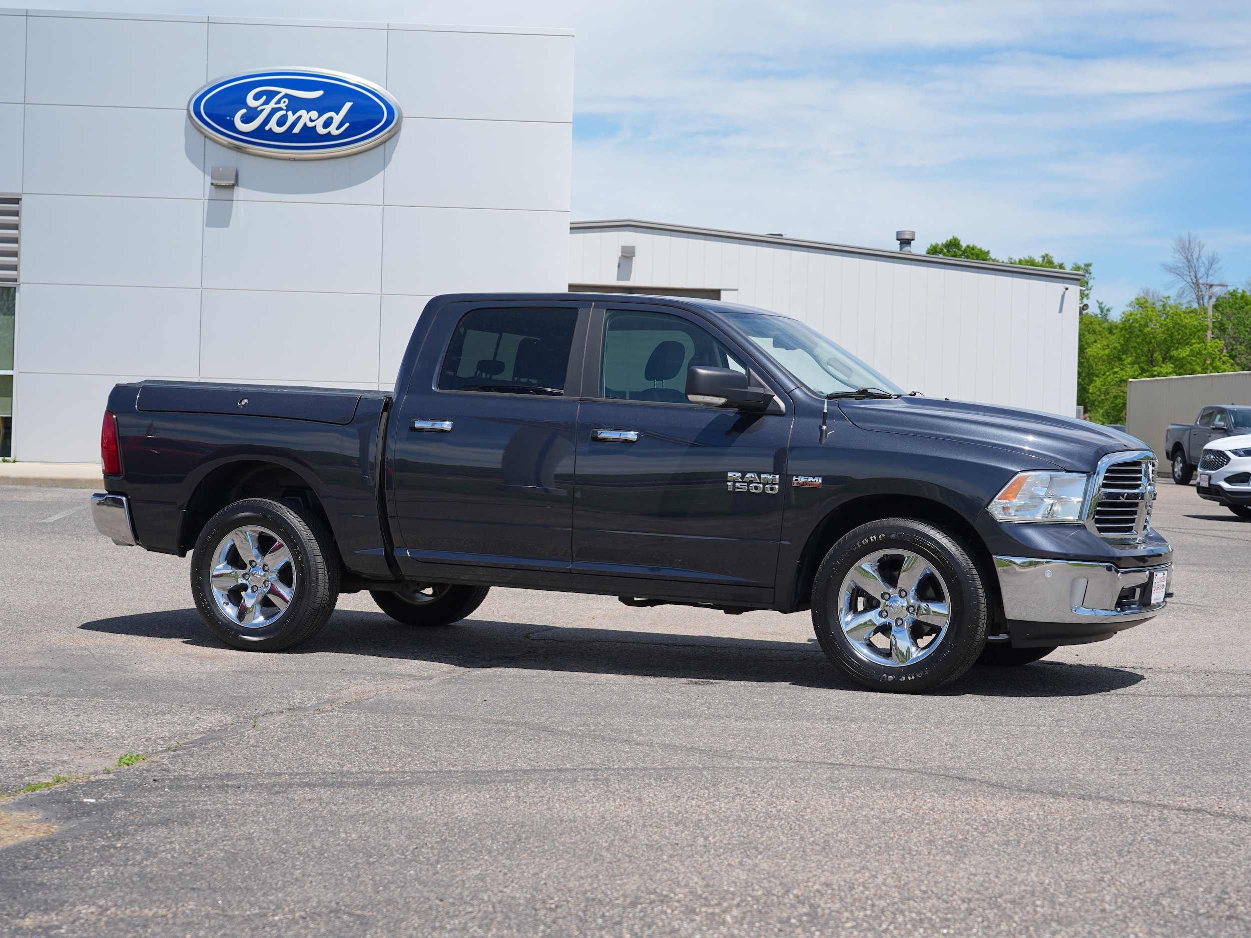 Used 2017 RAM Ram 1500 Pickup Big Horn with VIN 1C6RR7LT2HS633215 for sale in Annandale, Minnesota