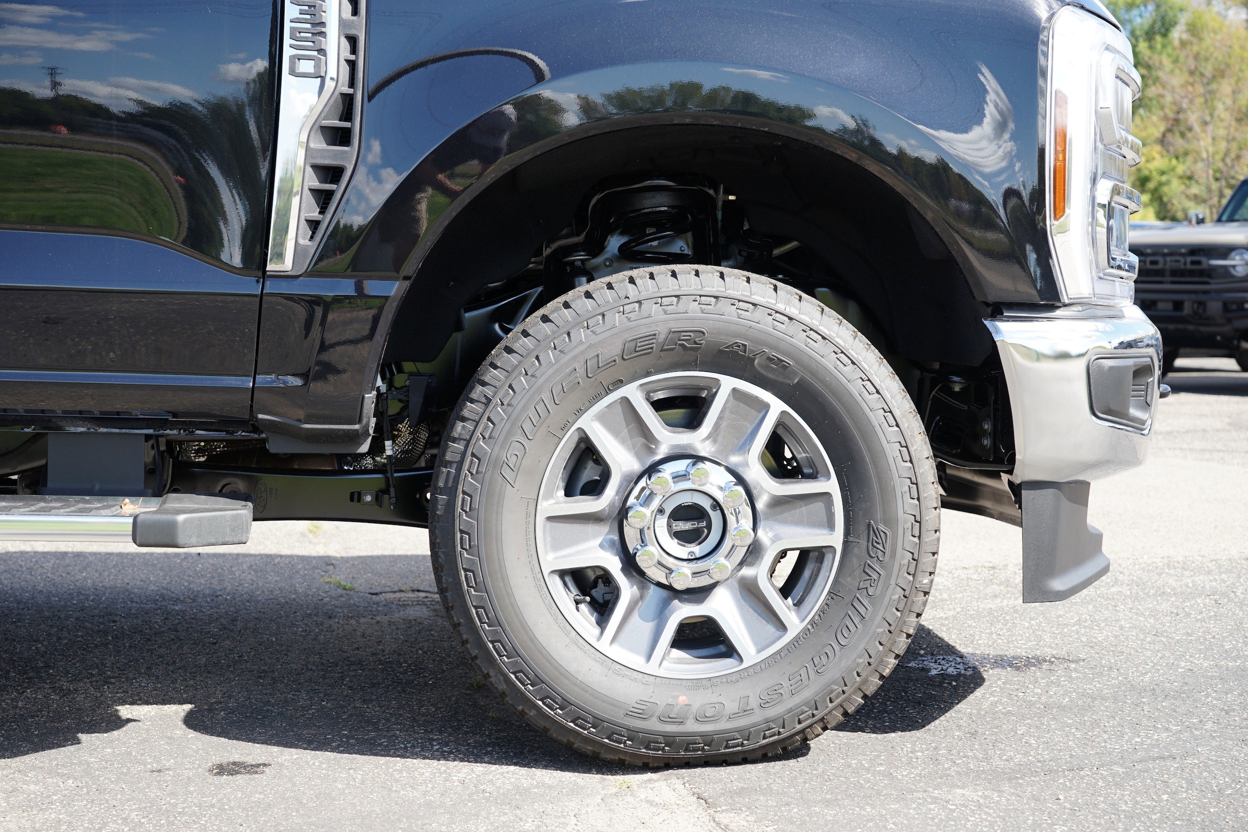 2026 Ford F-350 Super Duty Lariat - Photo 13
