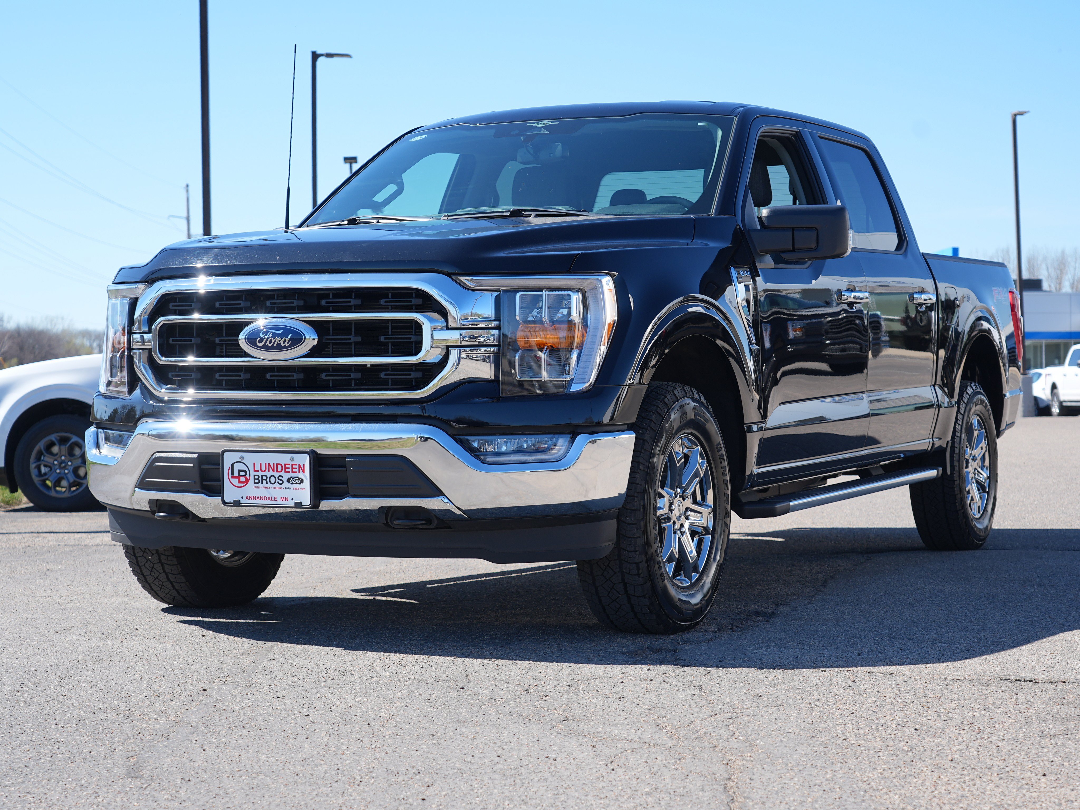 2023 Ford F-150 XLT - Photo 8