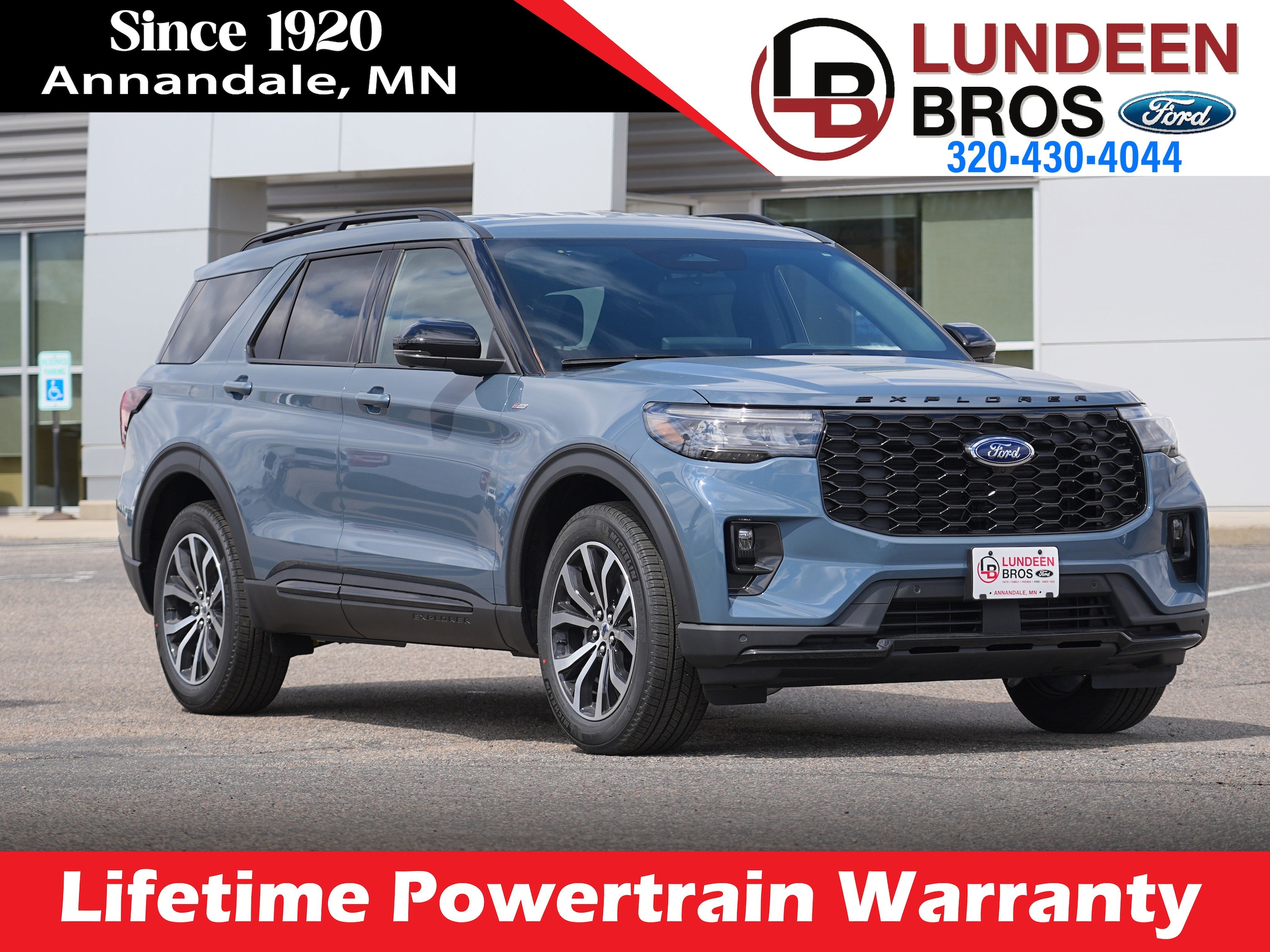2026 Ford Explorer ST-LINE 4WD's photo