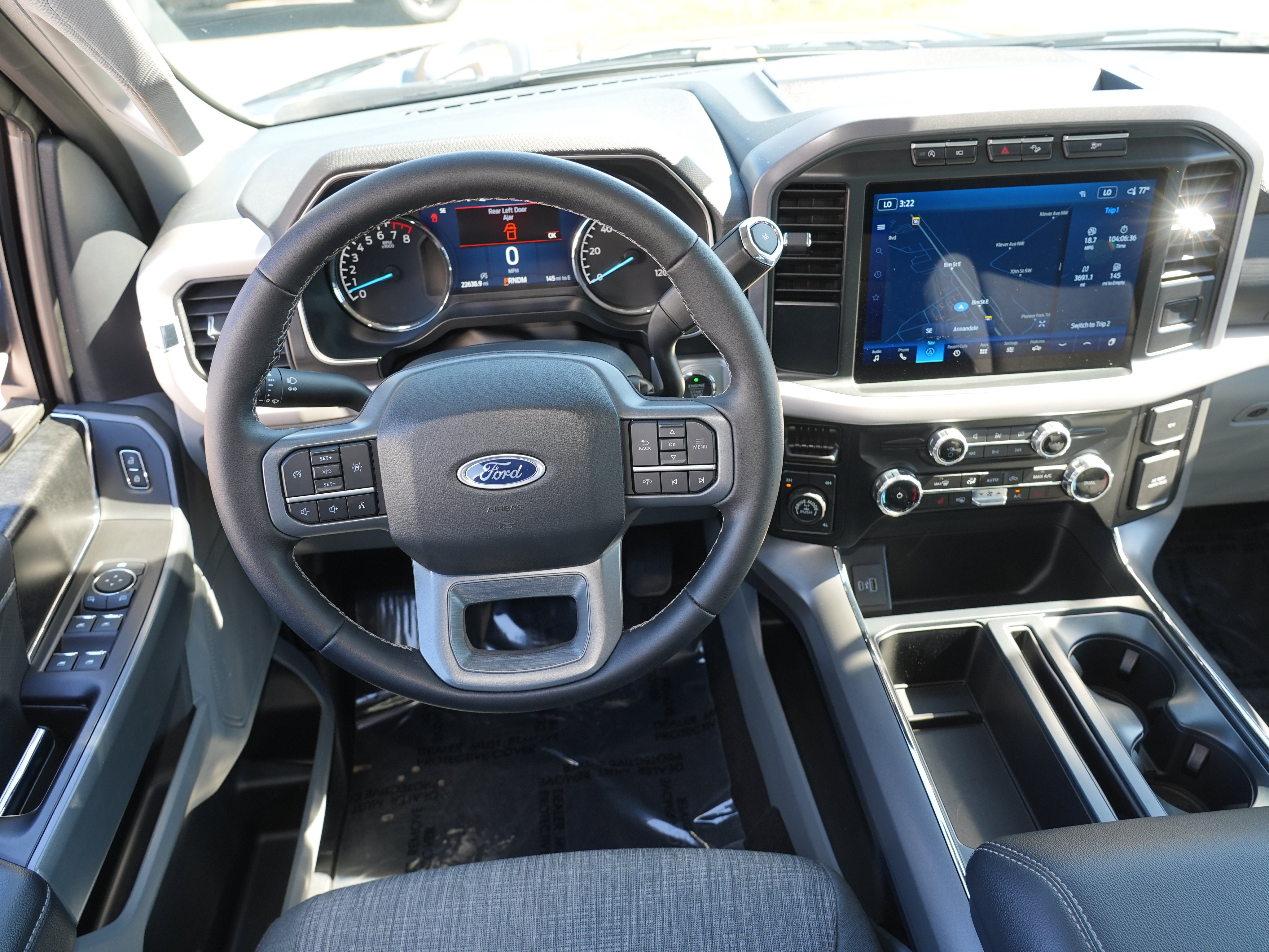 2023 Ford F-150 XLT - Photo 22