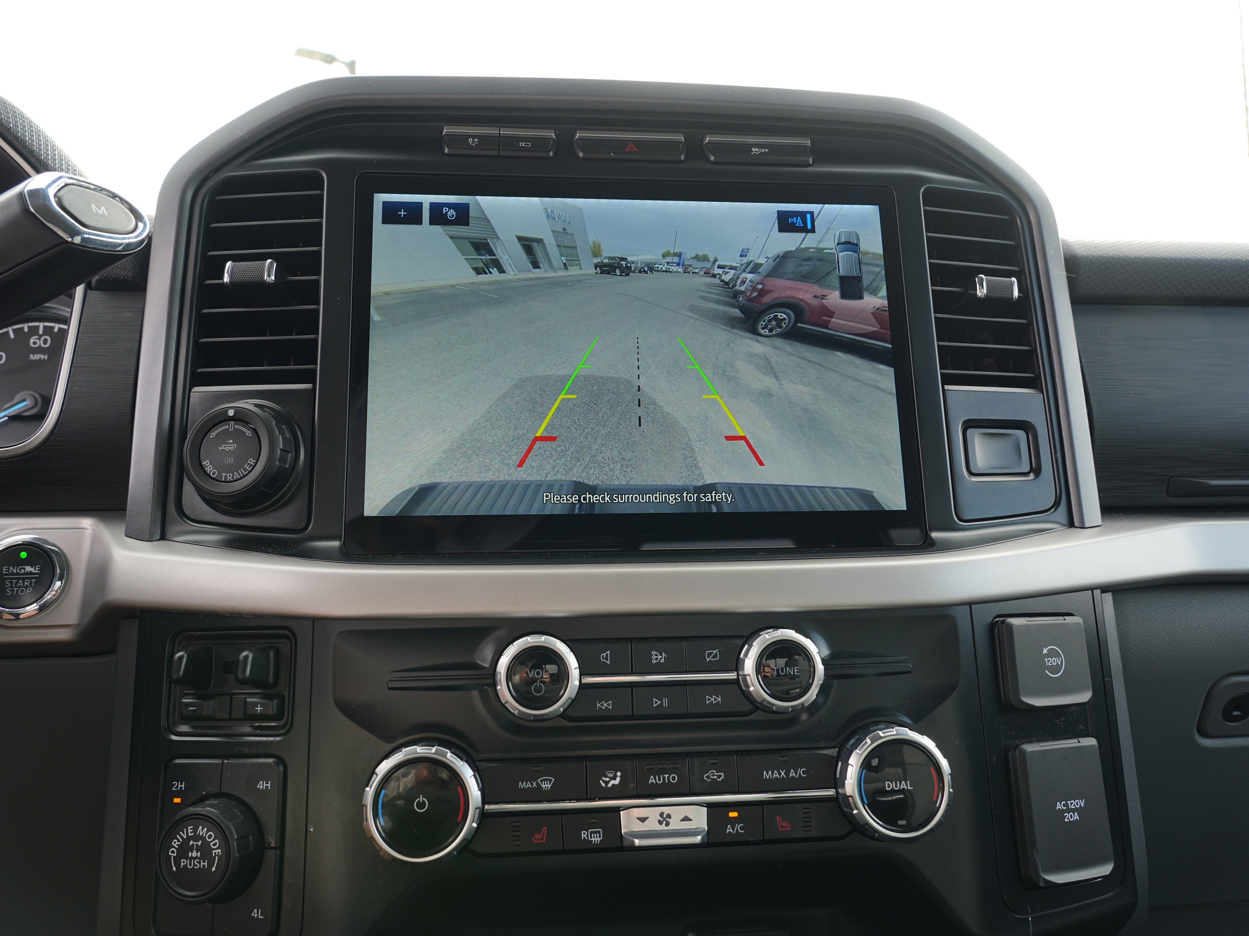 2023 Ford F-150 XLT - Photo 32