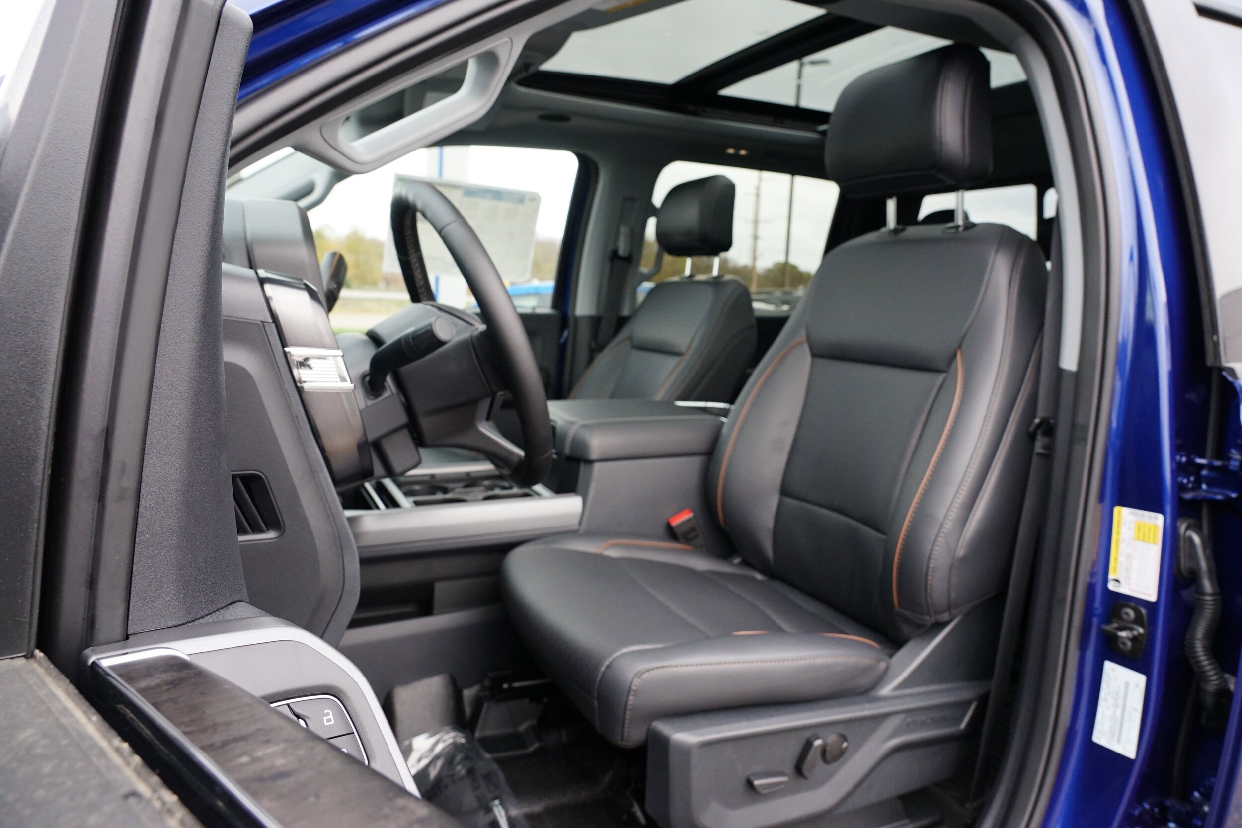 2026 Ford F-350 Super Duty Lariat - Photo 14