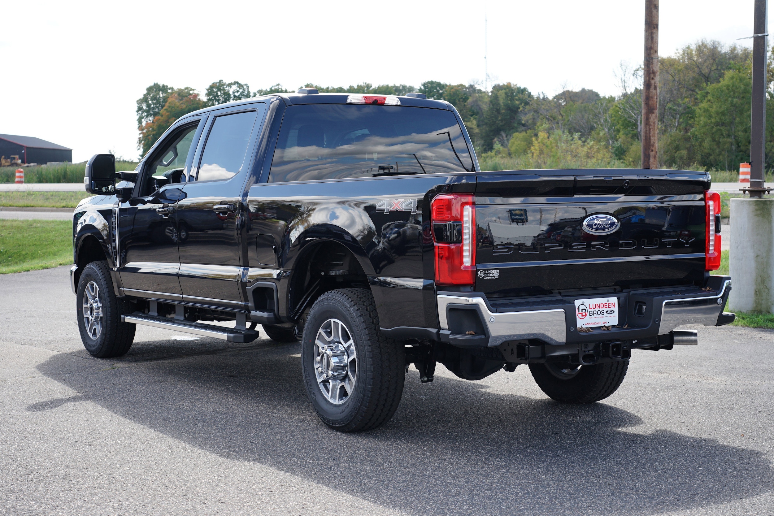 2026 Ford F-350 Super Duty Lariat - Photo 6