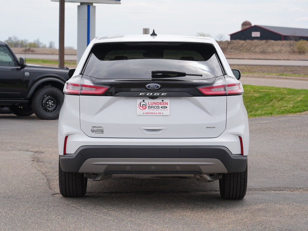 Used 2024 Ford Edge SEL SUV