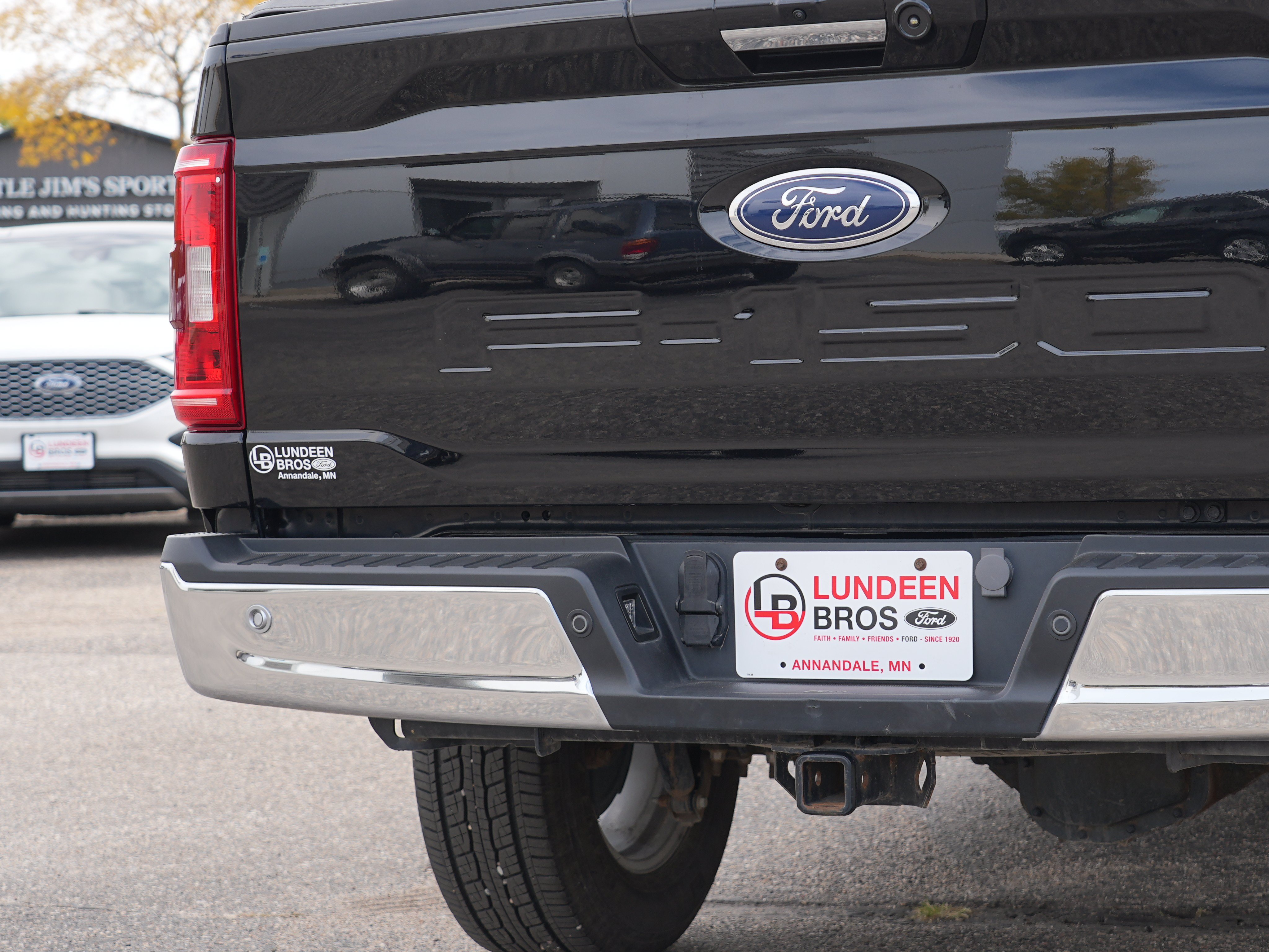 2023 Ford F-150 XLT - Photo 13