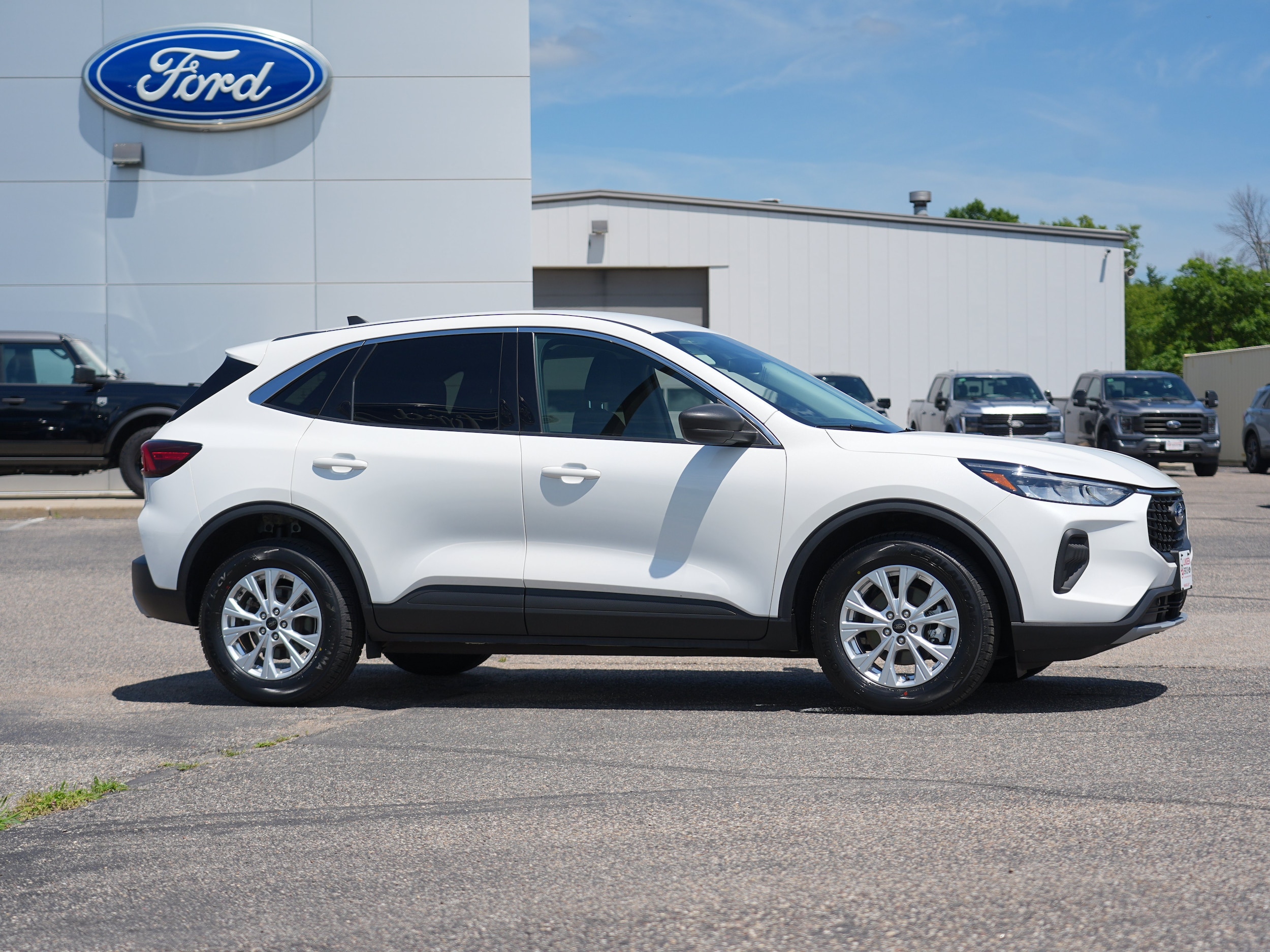 Used 2023 Ford Escape Active with VIN 1FMCU9GN9PUA16462 for sale in Annandale, Minnesota