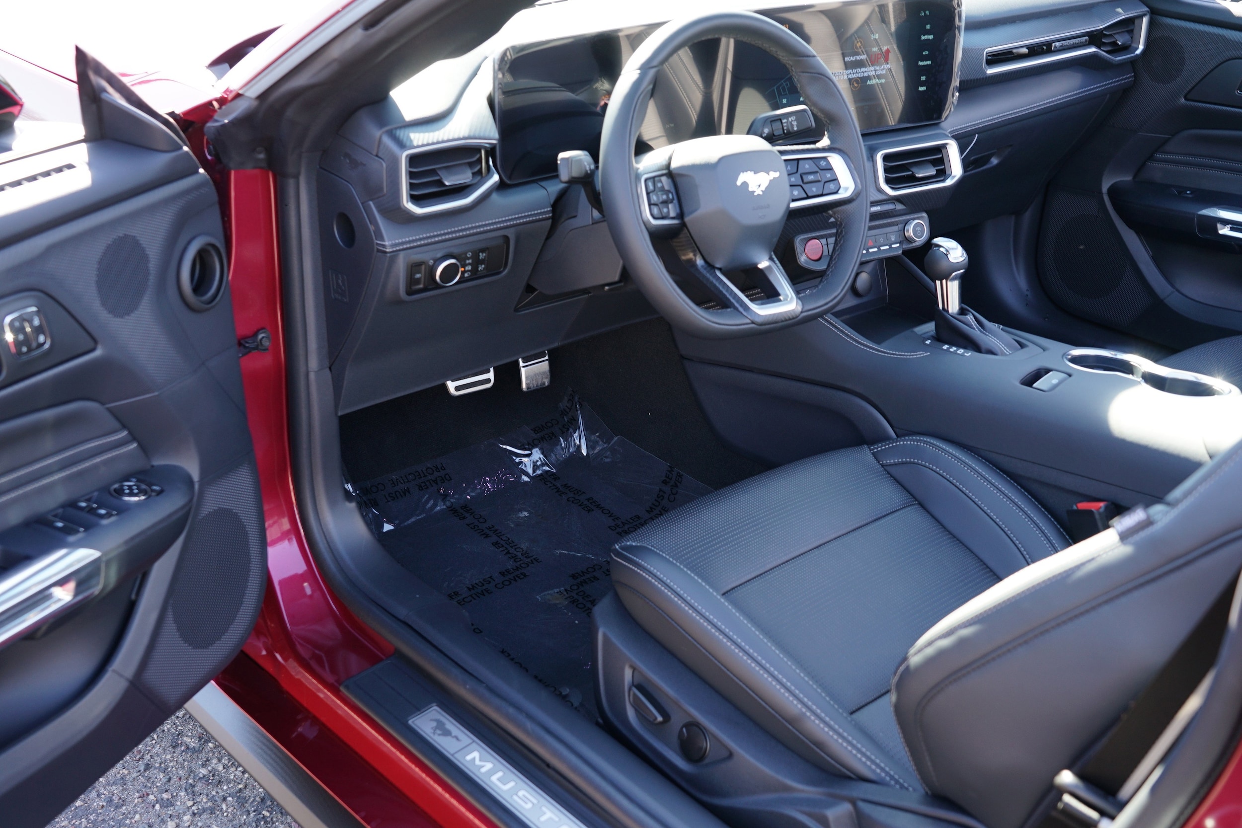 2025 Ford Mustang EcoBoost Premium Convertible - Photo 16