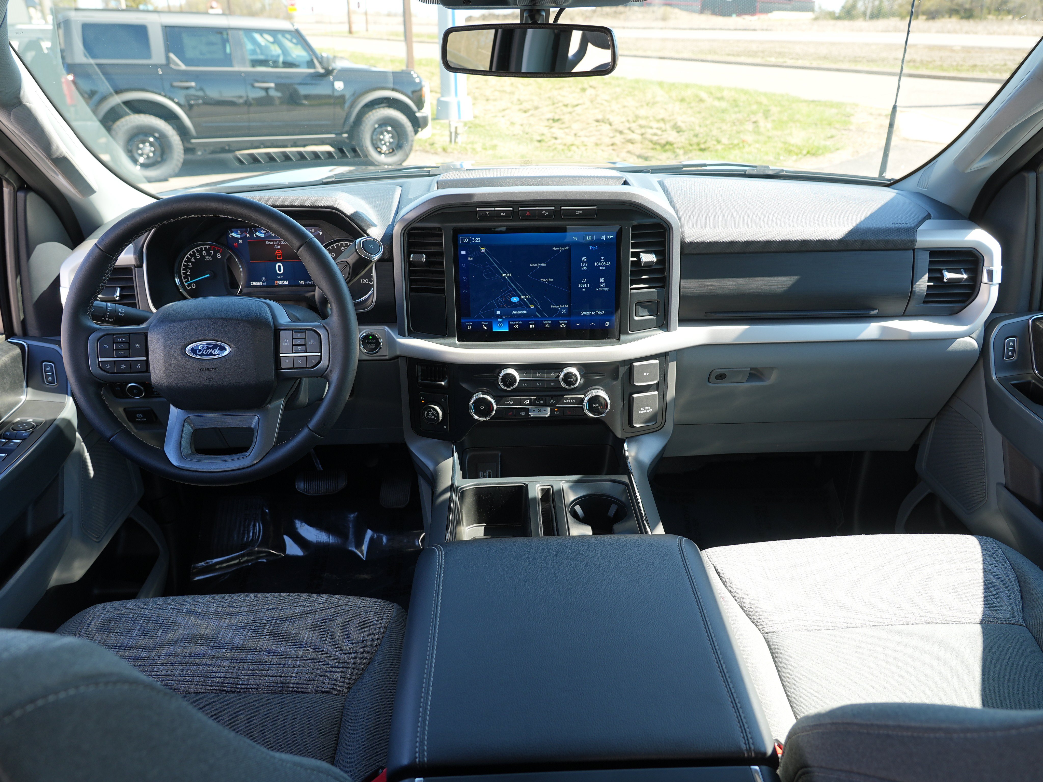 2023 Ford F-150 XLT - Photo 26