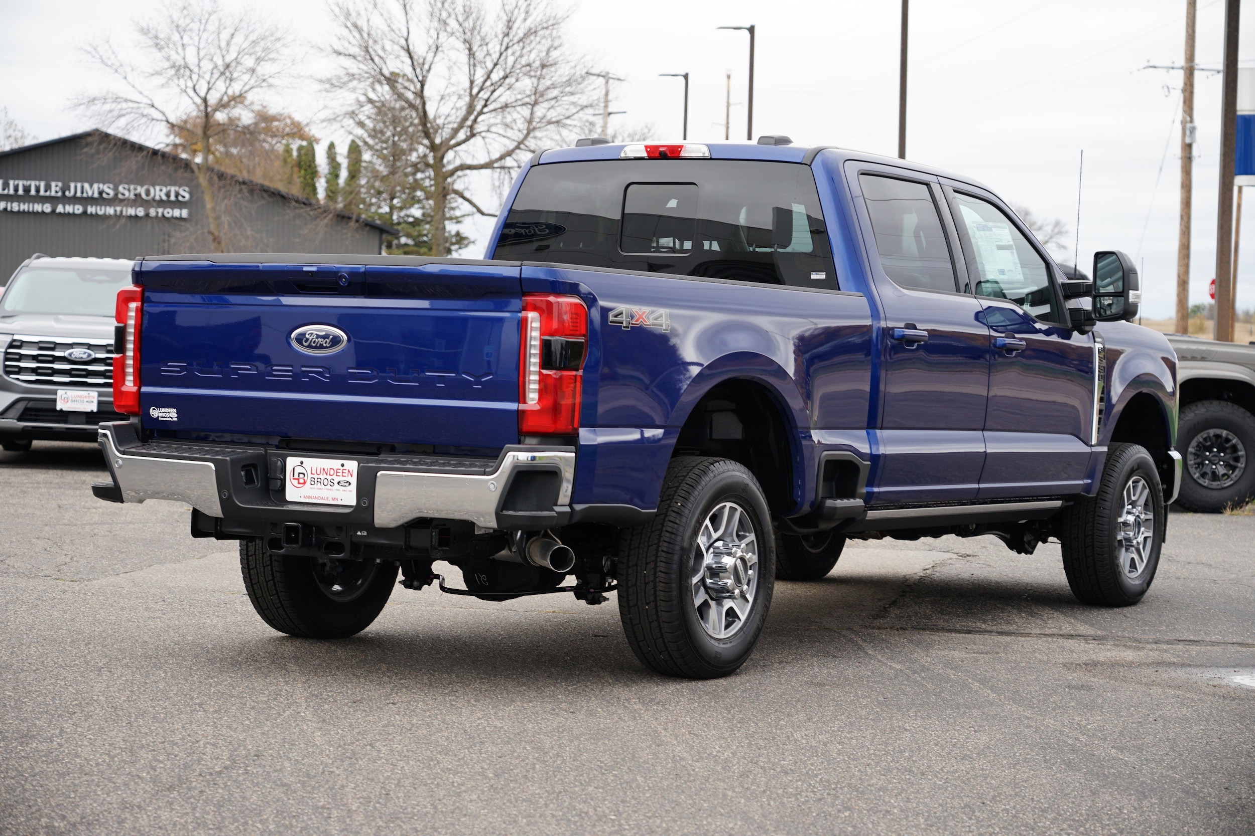 2026 Ford F-350 Super Duty Lariat - Photo 3