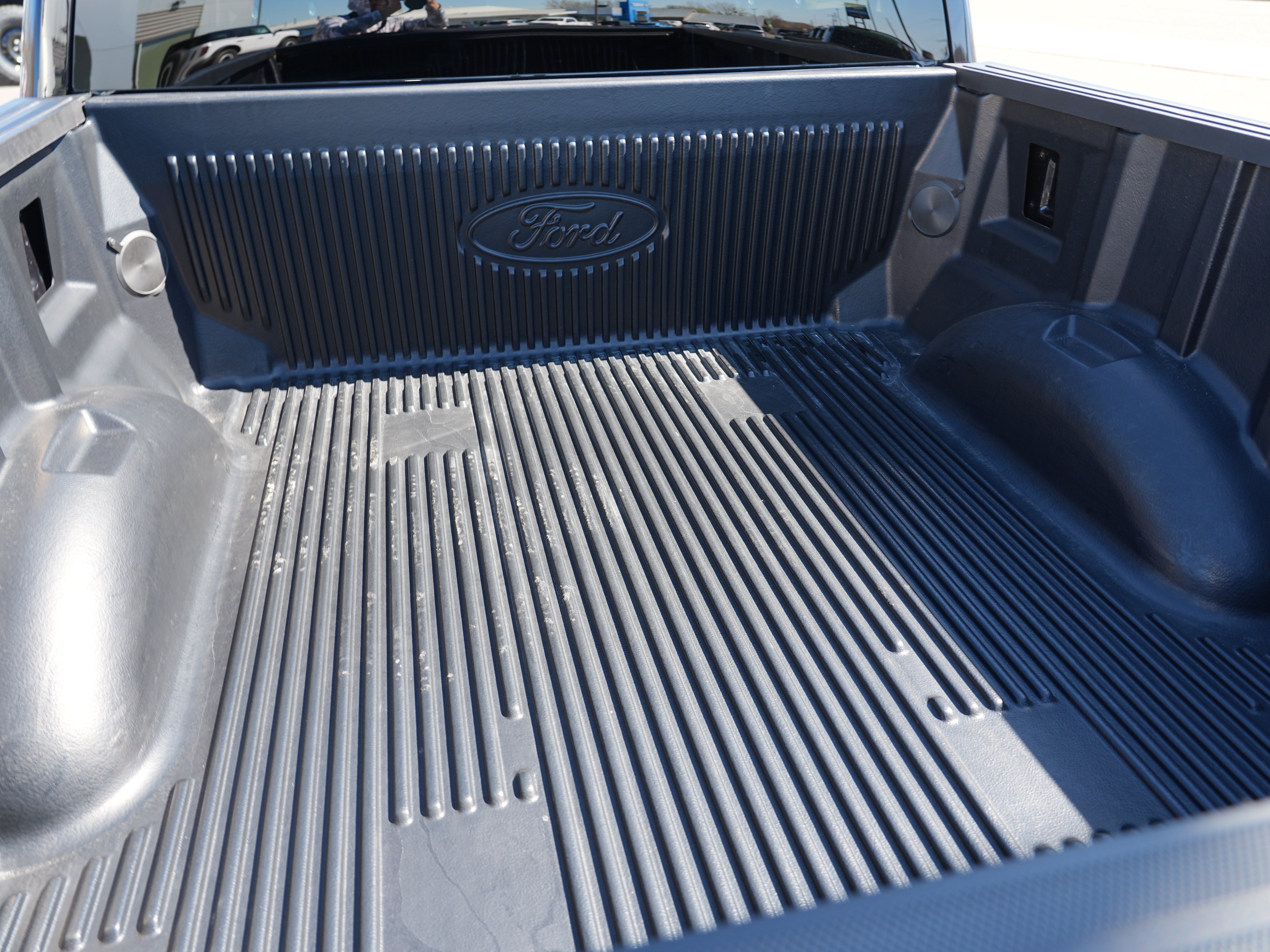 2023 Ford F-150 XLT - Photo 27