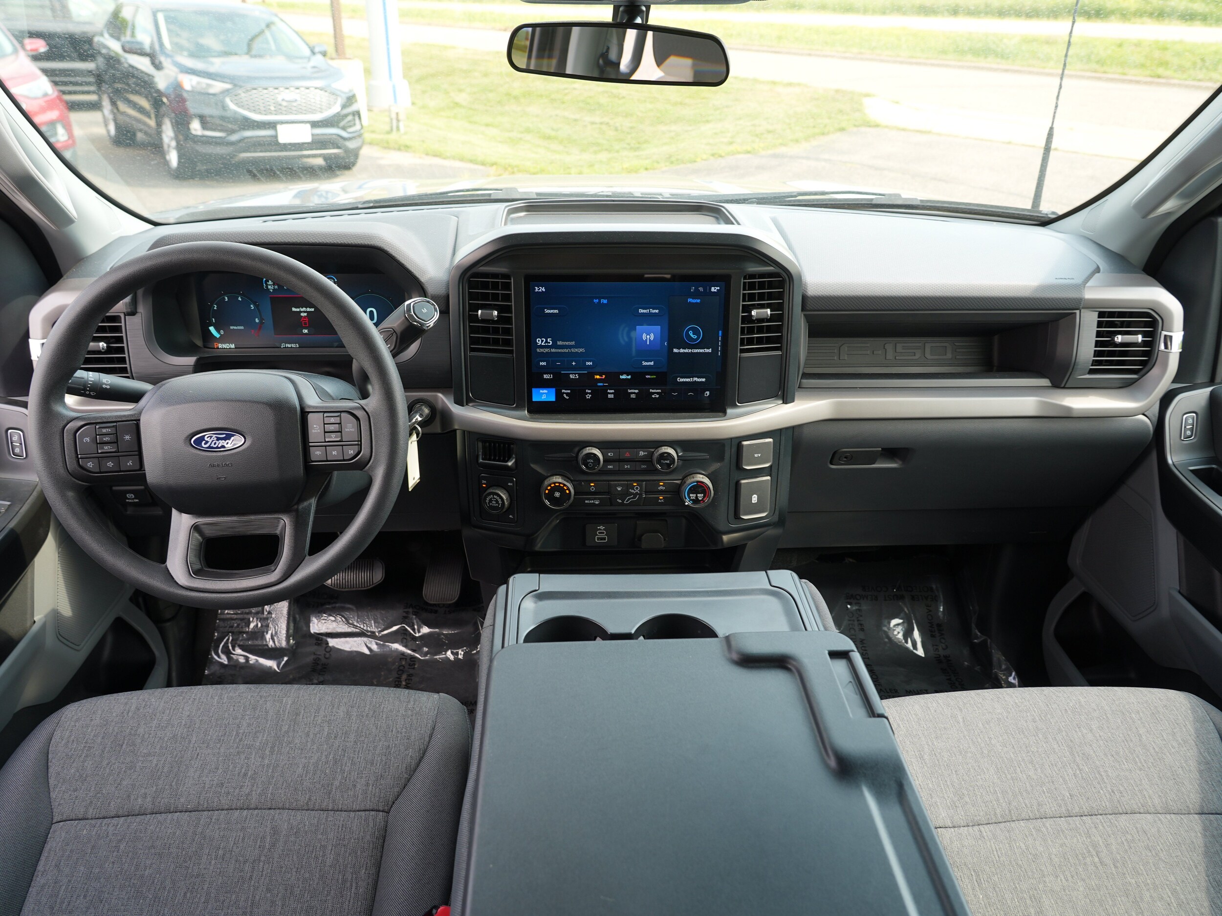 2025 Ford F-150 XL - Photo 25