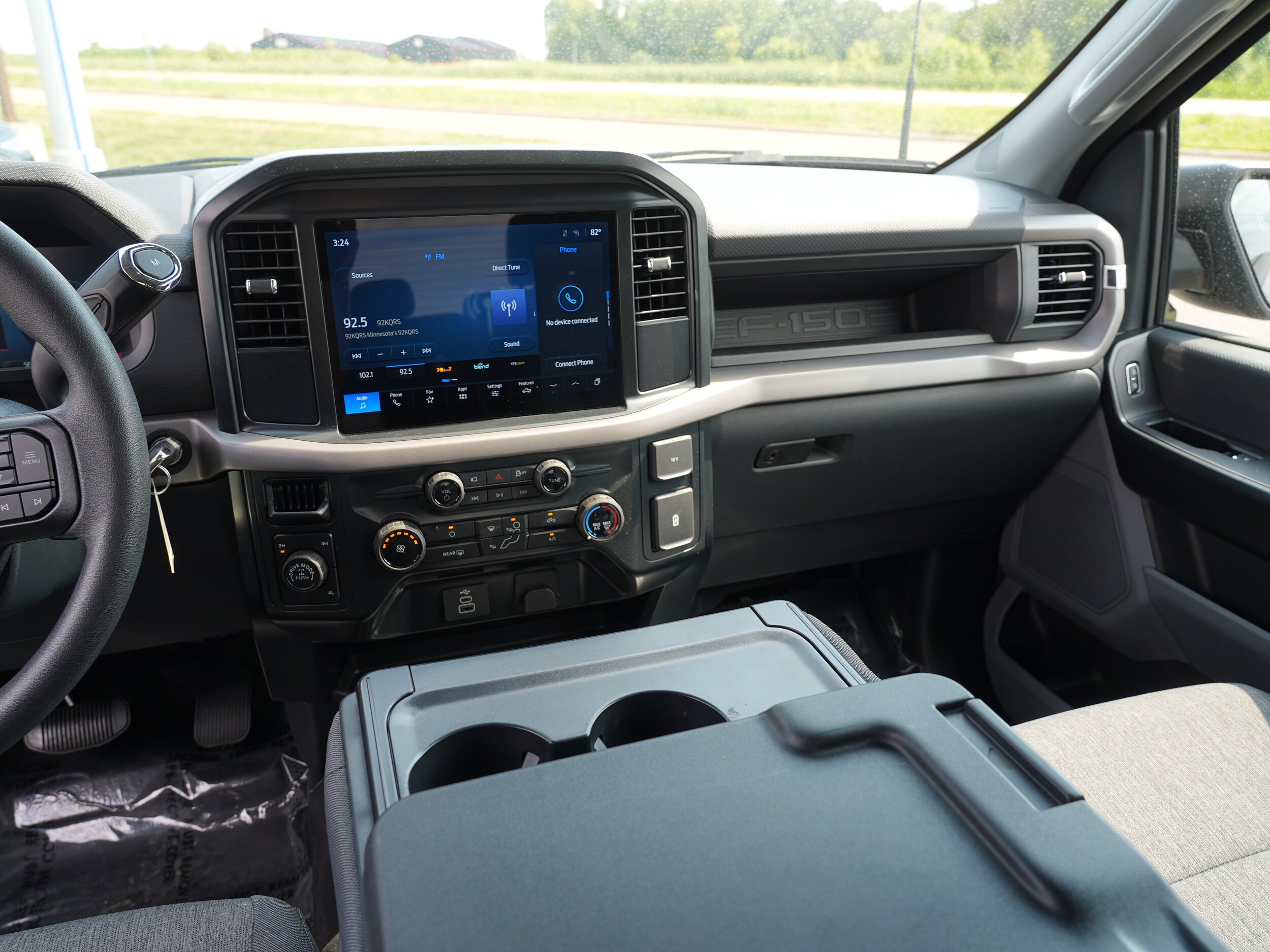 2025 Ford F-150 XL - Photo 23