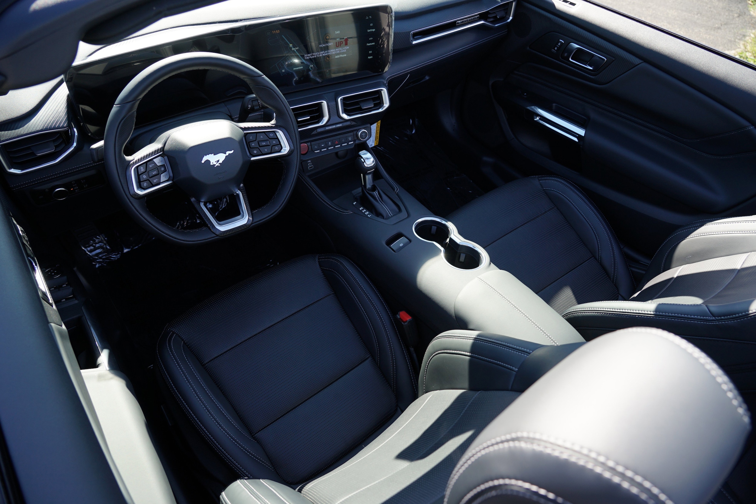 2025 Ford Mustang EcoBoost Premium Convertible - Photo 28