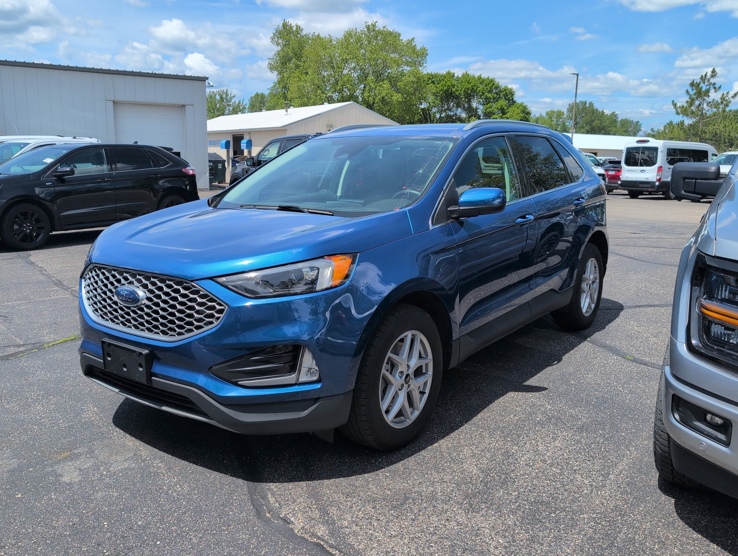 Used 2023 Ford Edge SEL with VIN 2FMPK4J97PBA05729 for sale in Annandale, Minnesota