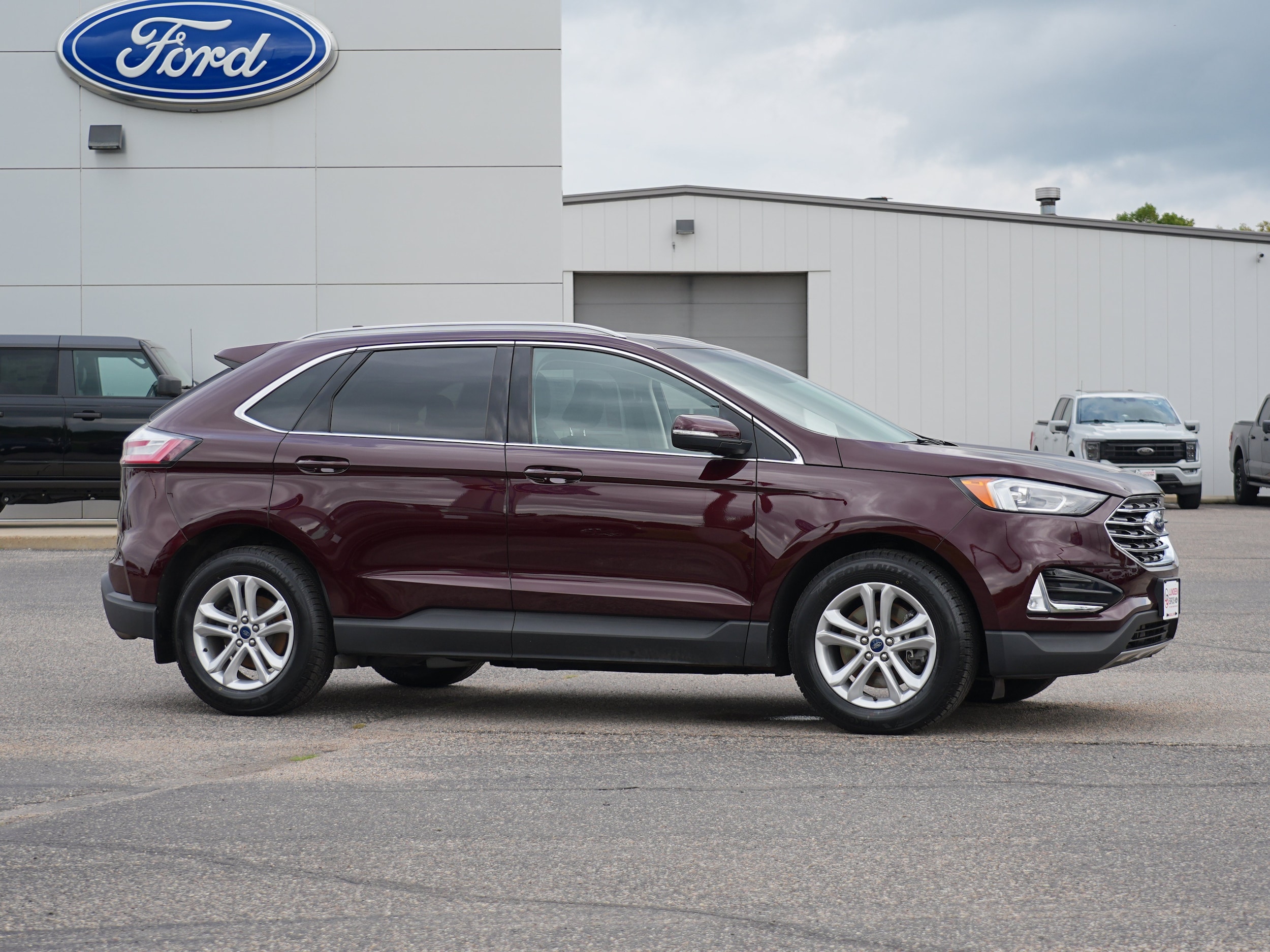 Used 2020 Ford Edge SEL with VIN 2FMPK4J9XLBA41540 for sale in Annandale, Minnesota
