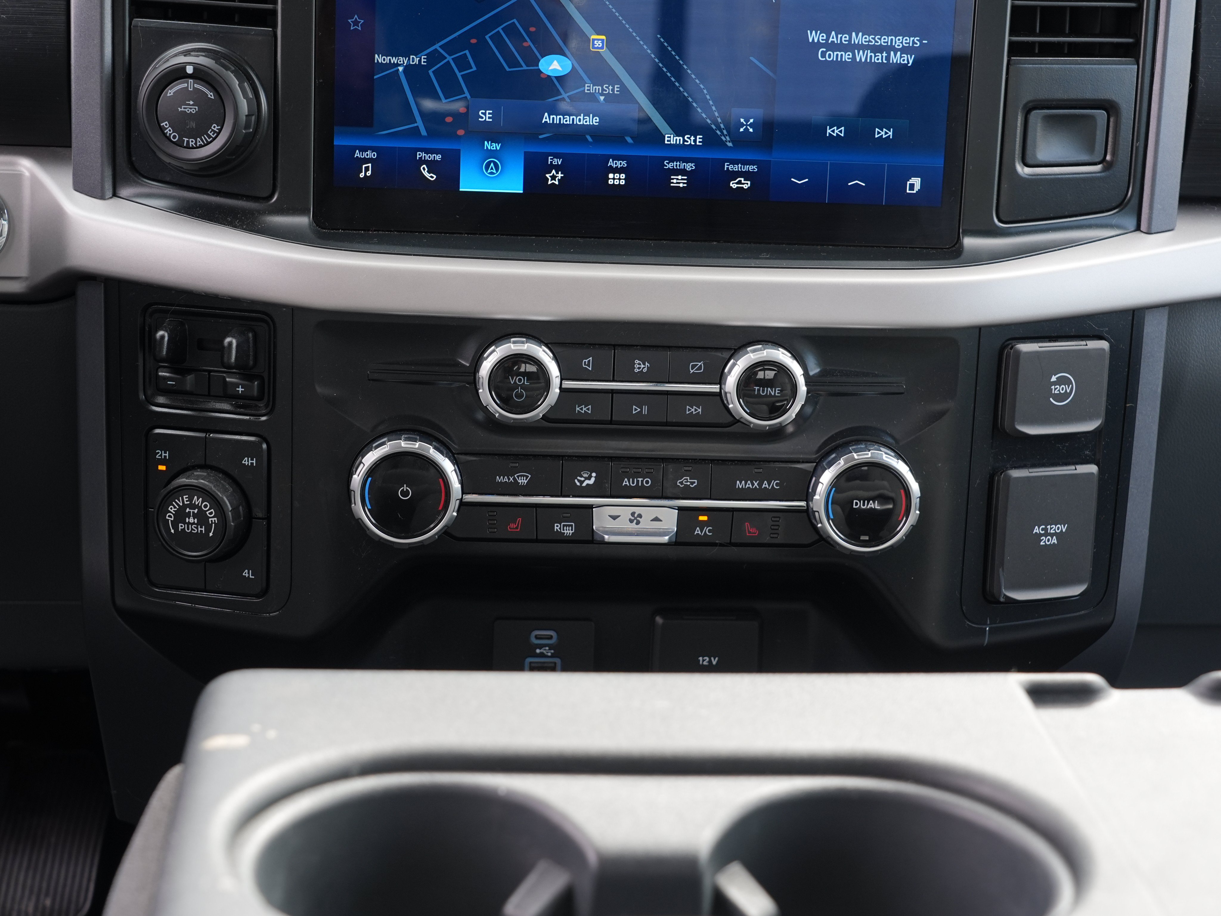 2023 Ford F-150 XLT - Photo 26