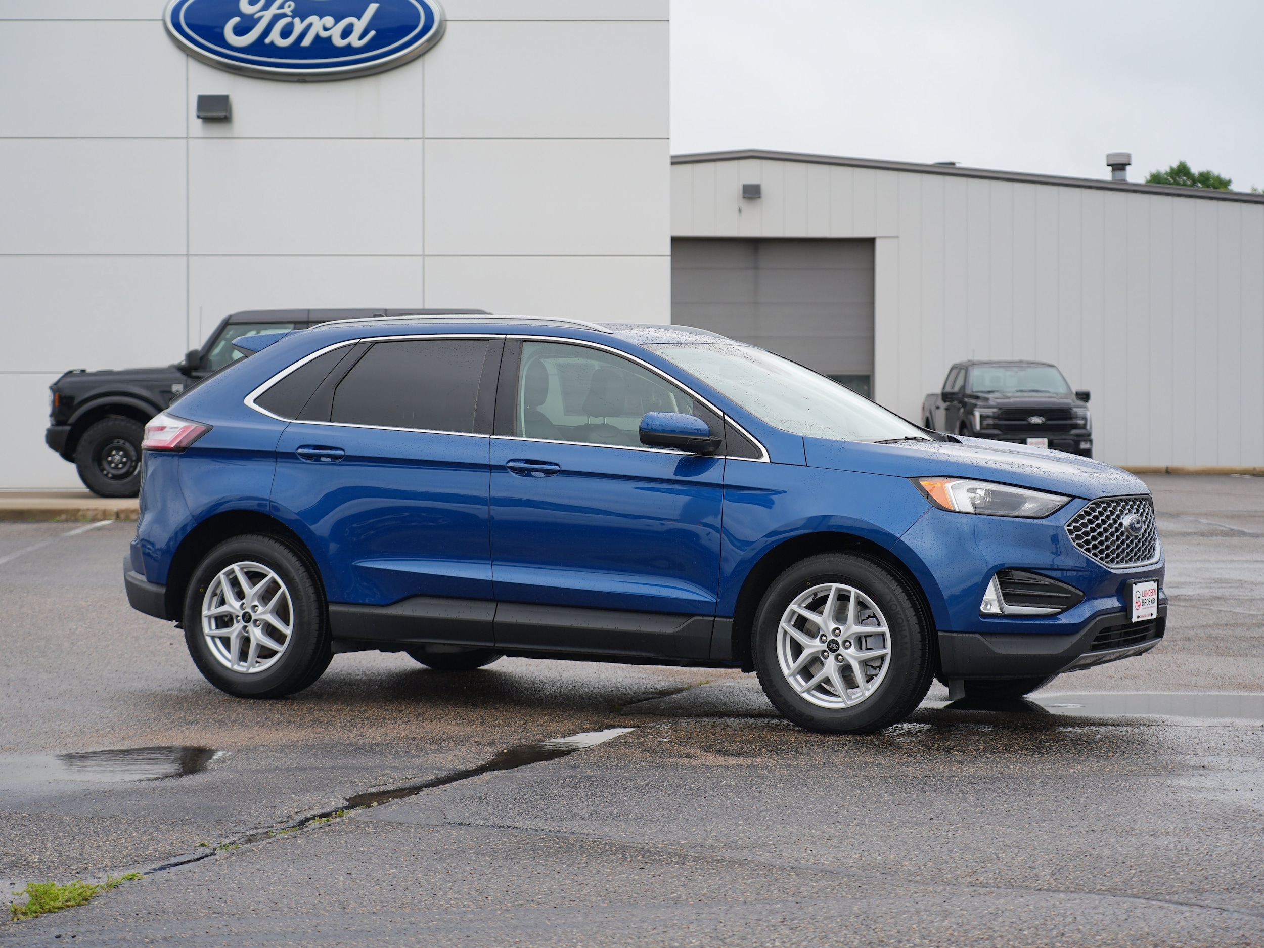 Used 2023 Ford Edge SEL with VIN 2FMPK4J97PBA05729 for sale in Annandale, Minnesota
