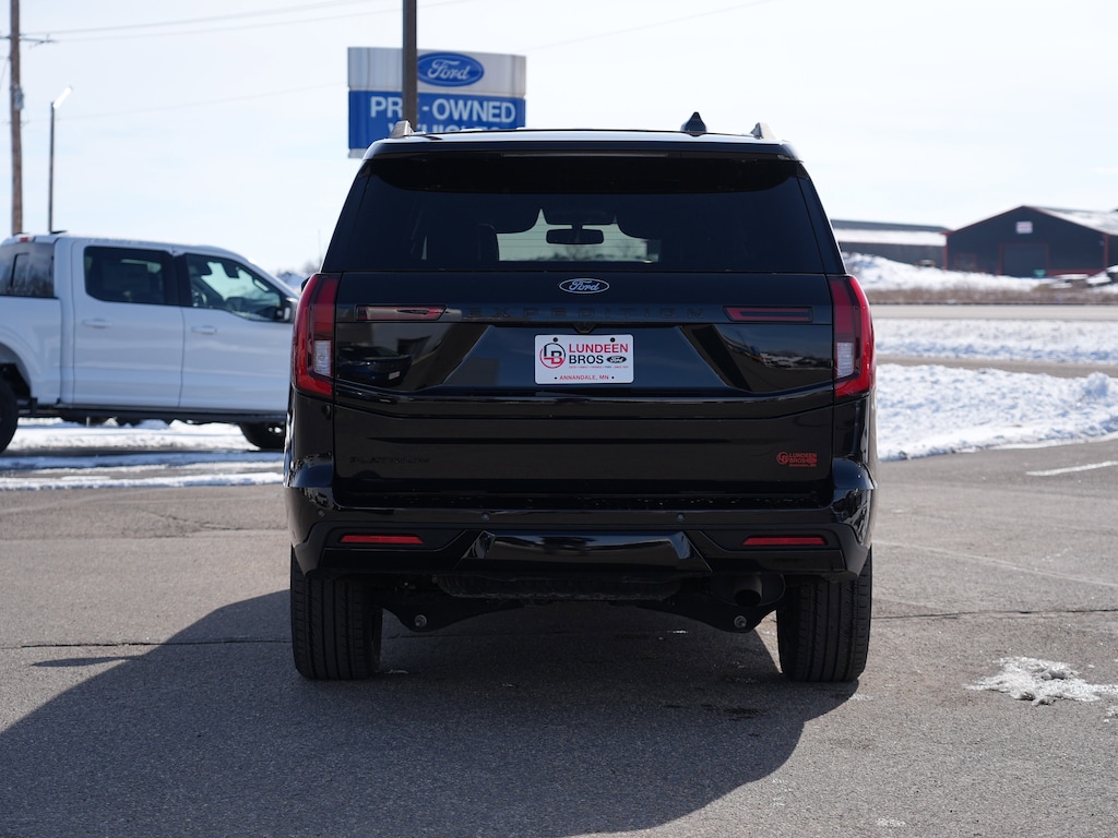 Used 2025 Ford Expedition Platinum SUV