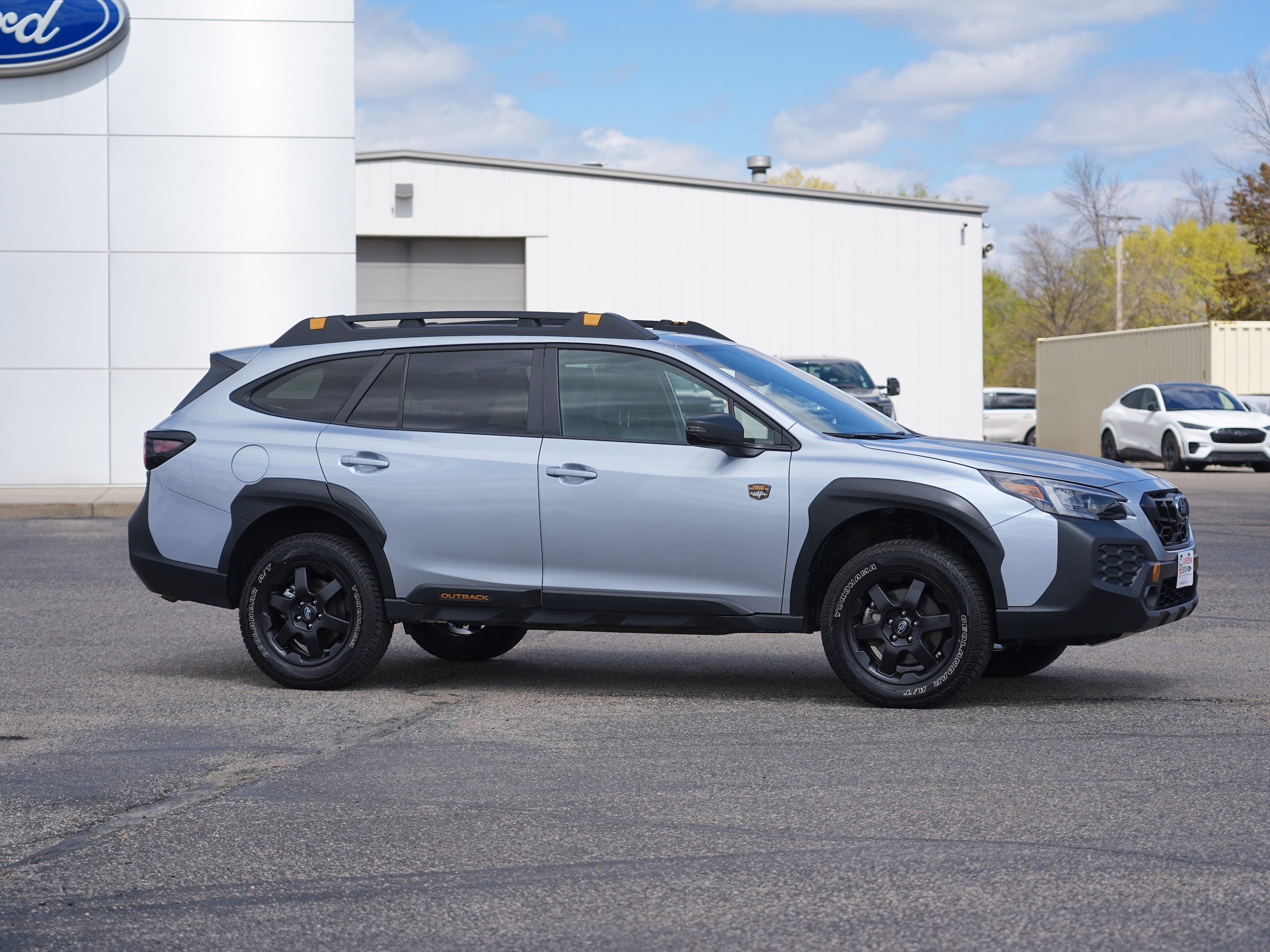 Used 2024 Subaru Outback Wilderness with VIN 4S4BTGUD5R3188883 for sale in Annandale, Minnesota