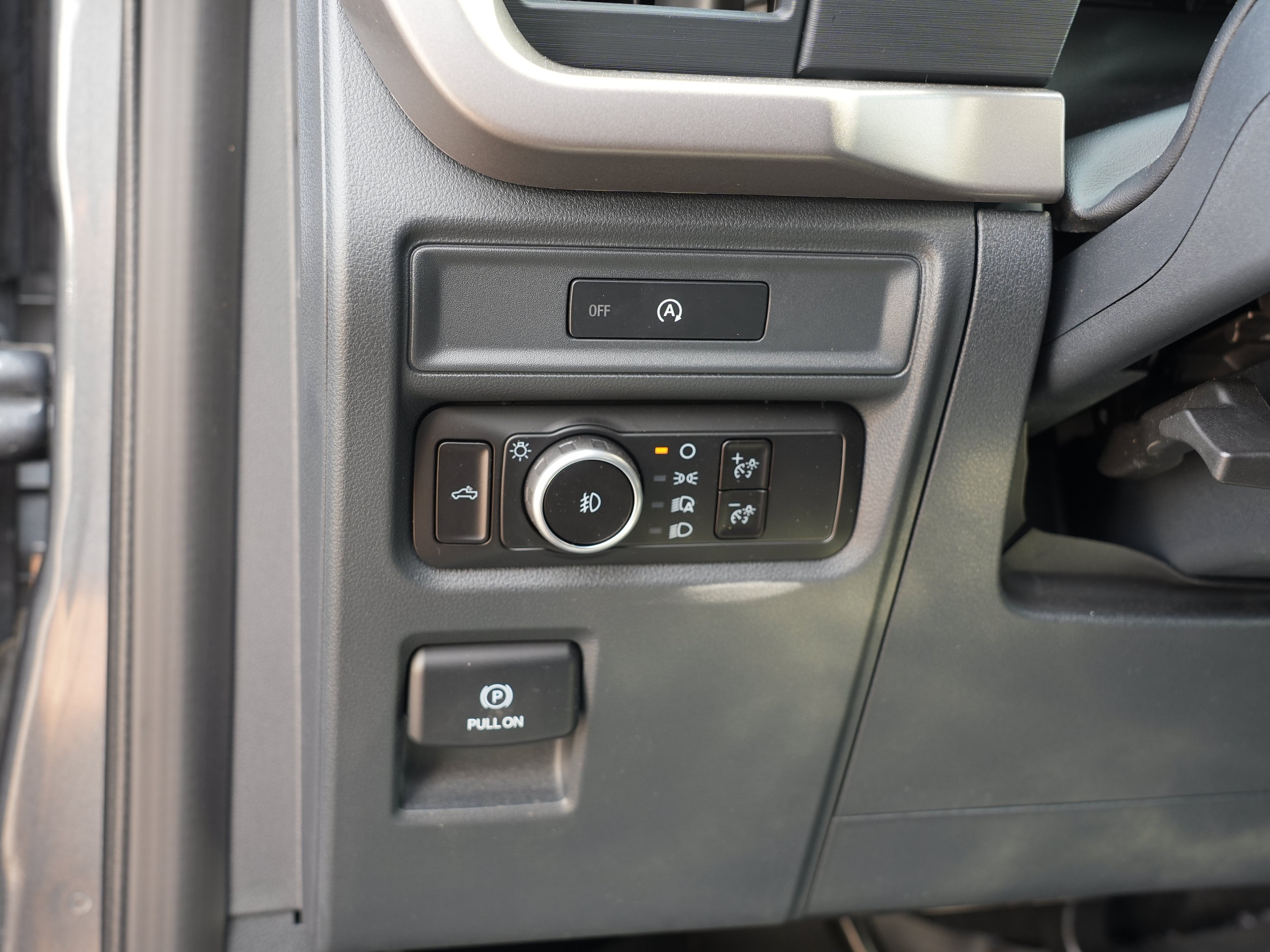 2025 Ford F-150 XL - Photo 18