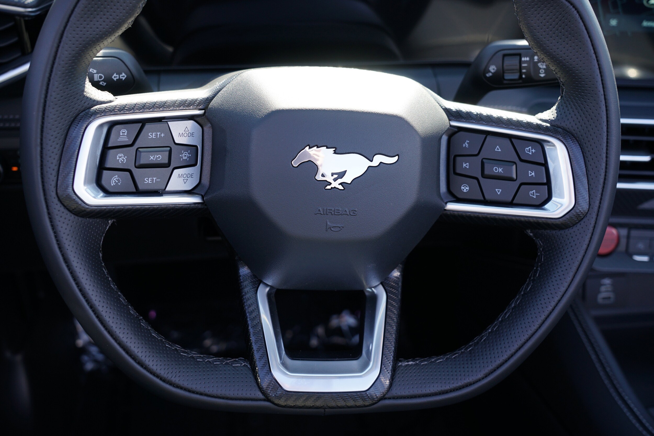 2025 Ford Mustang EcoBoost Premium Convertible - Photo 27