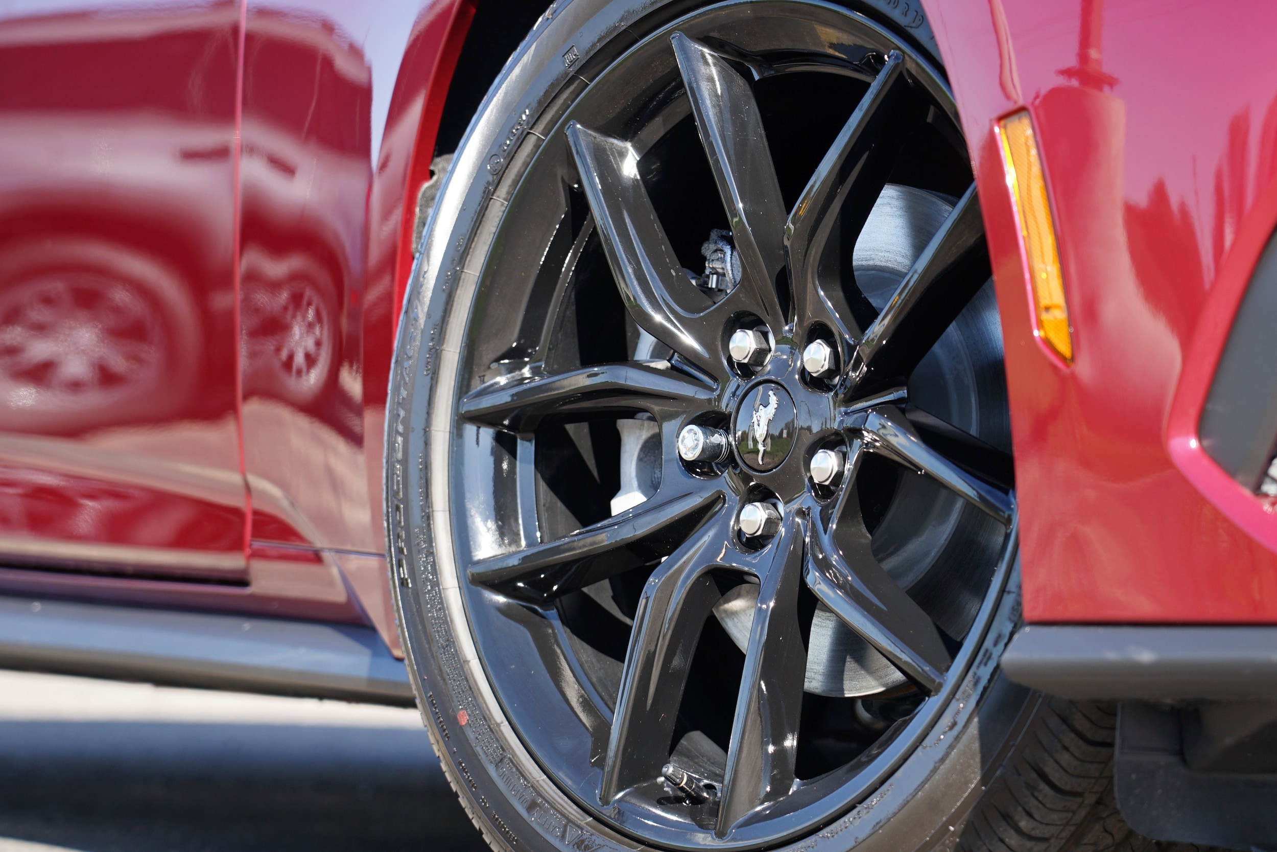 2025 Ford Mustang EcoBoost Premium Convertible - Photo 36