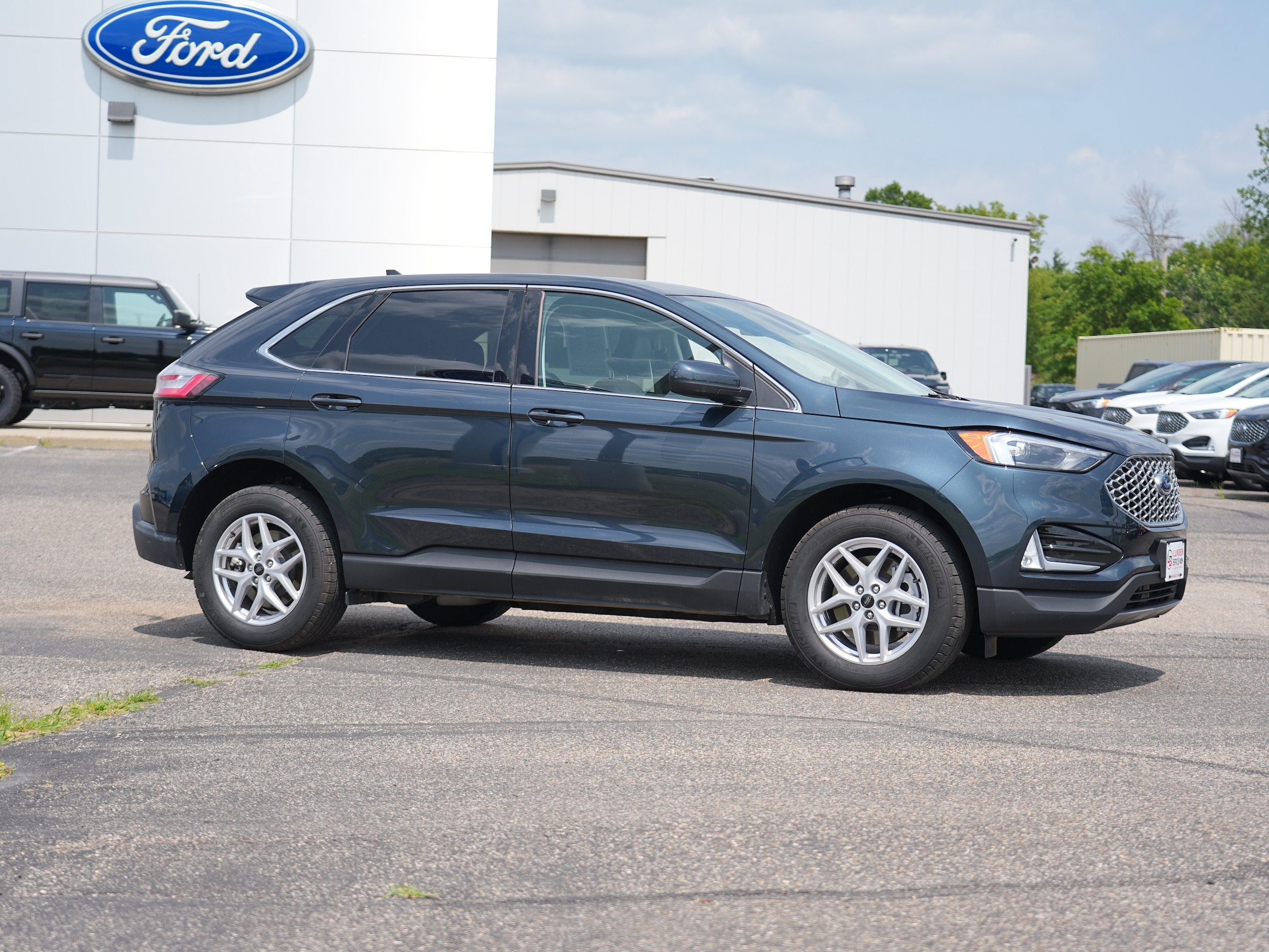 Used 2023 Ford Edge SEL with VIN 2FMPK4J95PBA52712 for sale in Annandale, Minnesota