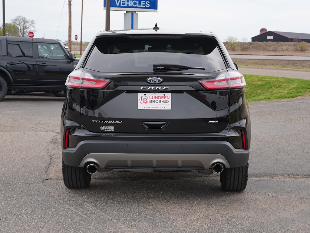 Used 2023 Ford Edge Titanium SUV