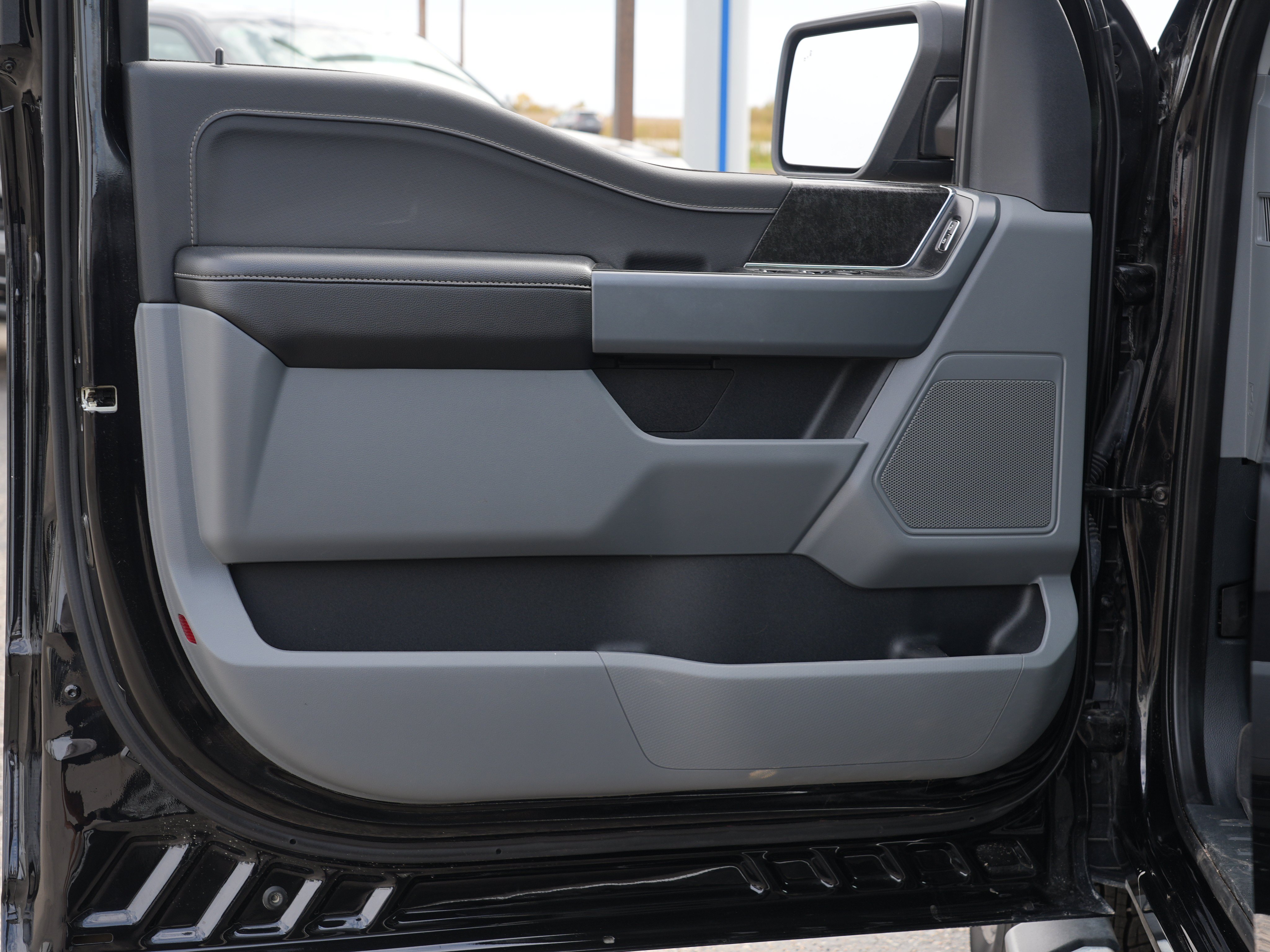 2023 Ford F-150 XLT - Photo 16