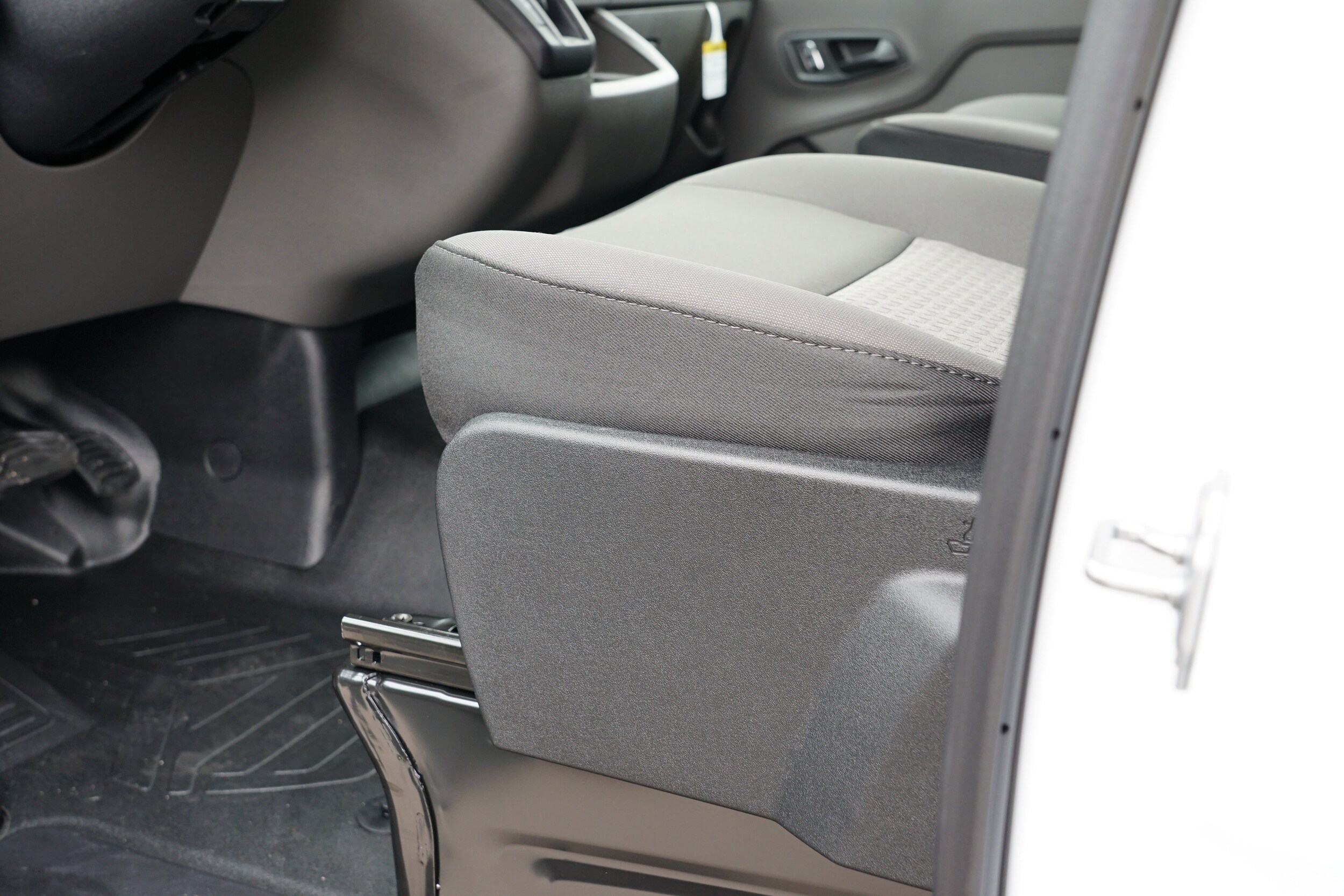 2026 Ford Transit Van Base - Photo 17
