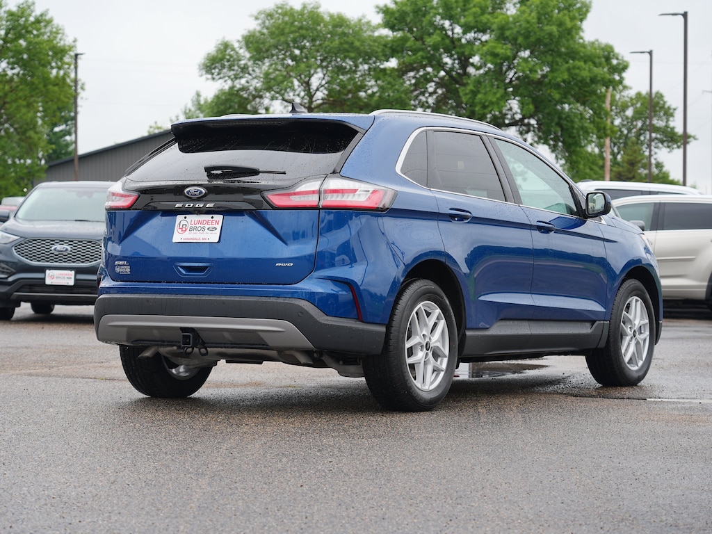 Used 2023 Ford Edge SEL SUV