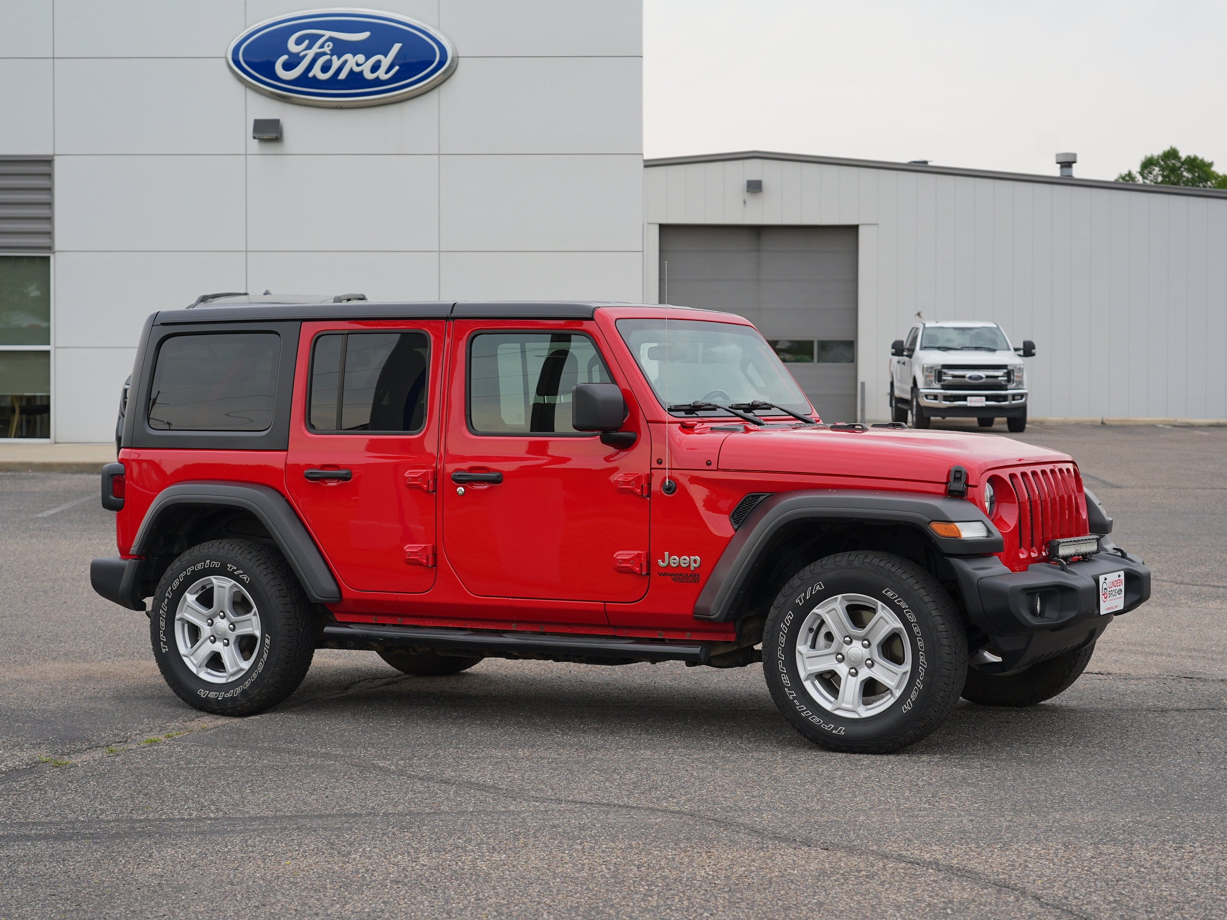 Used 2021 Jeep Wrangler Unlimited Sport S with VIN 1C4HJXDN3MW522171 for sale in Annandale, Minnesota