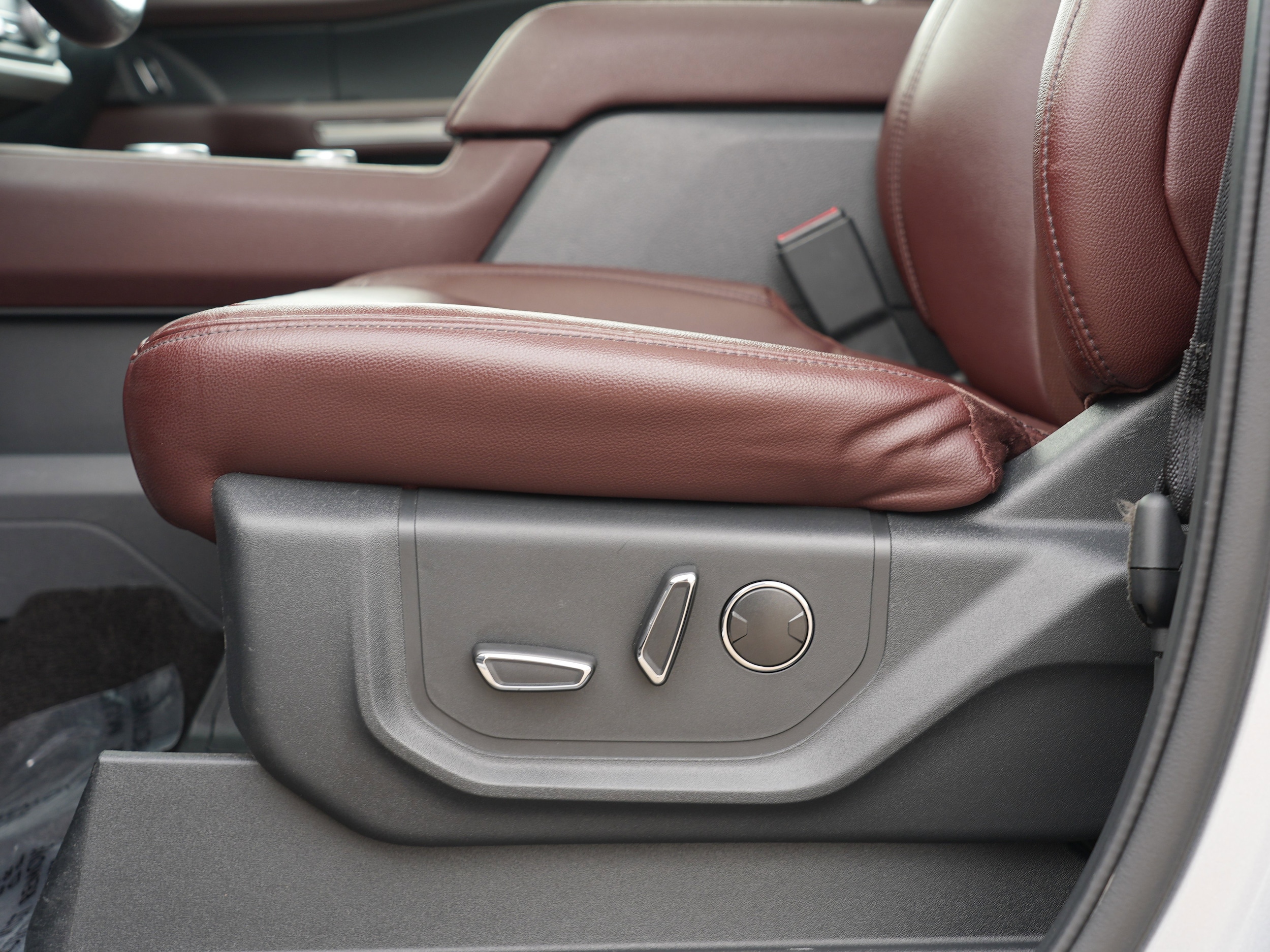 2023 Ford Expedition Limited - Photo 17