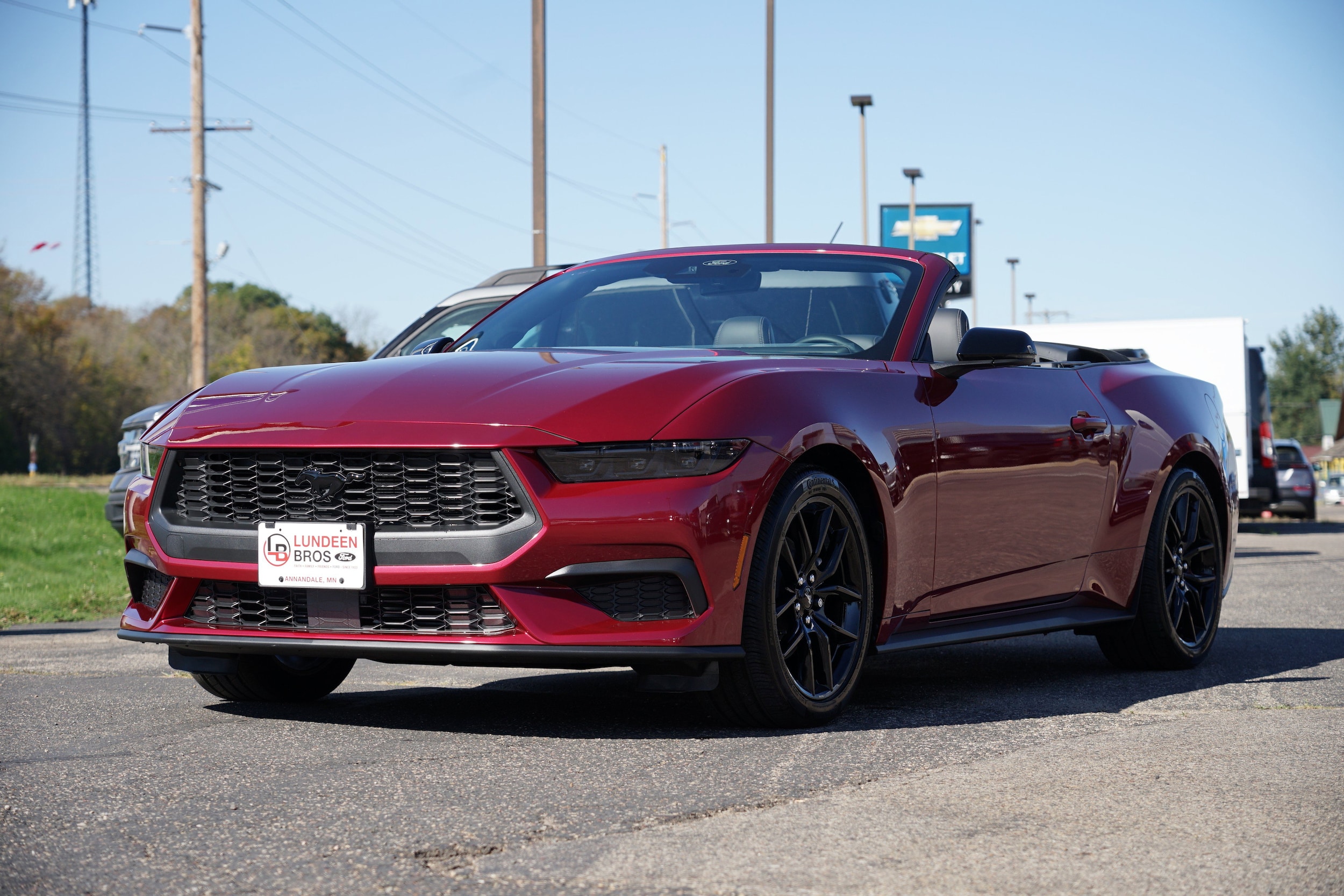 2025 Ford Mustang EcoBoost Premium Convertible - Photo 9
