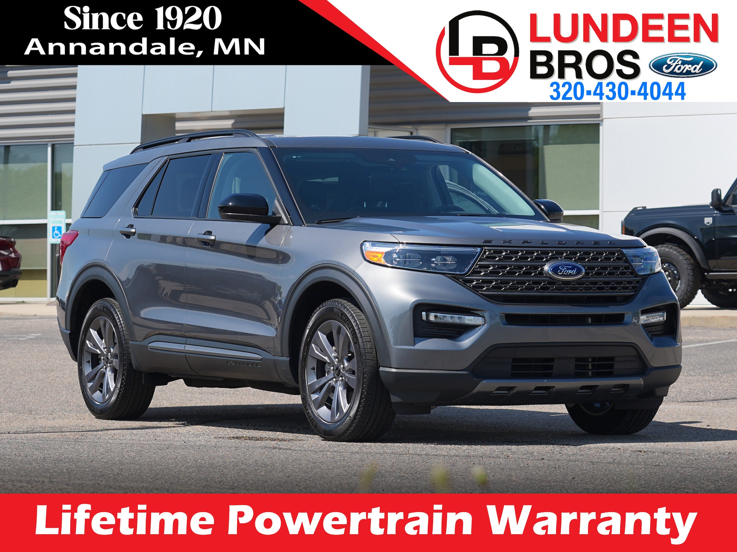 2024 Ford Explorer SUV 
