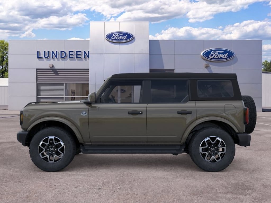 New 2026 Ford Bronco Outer Banks SUV