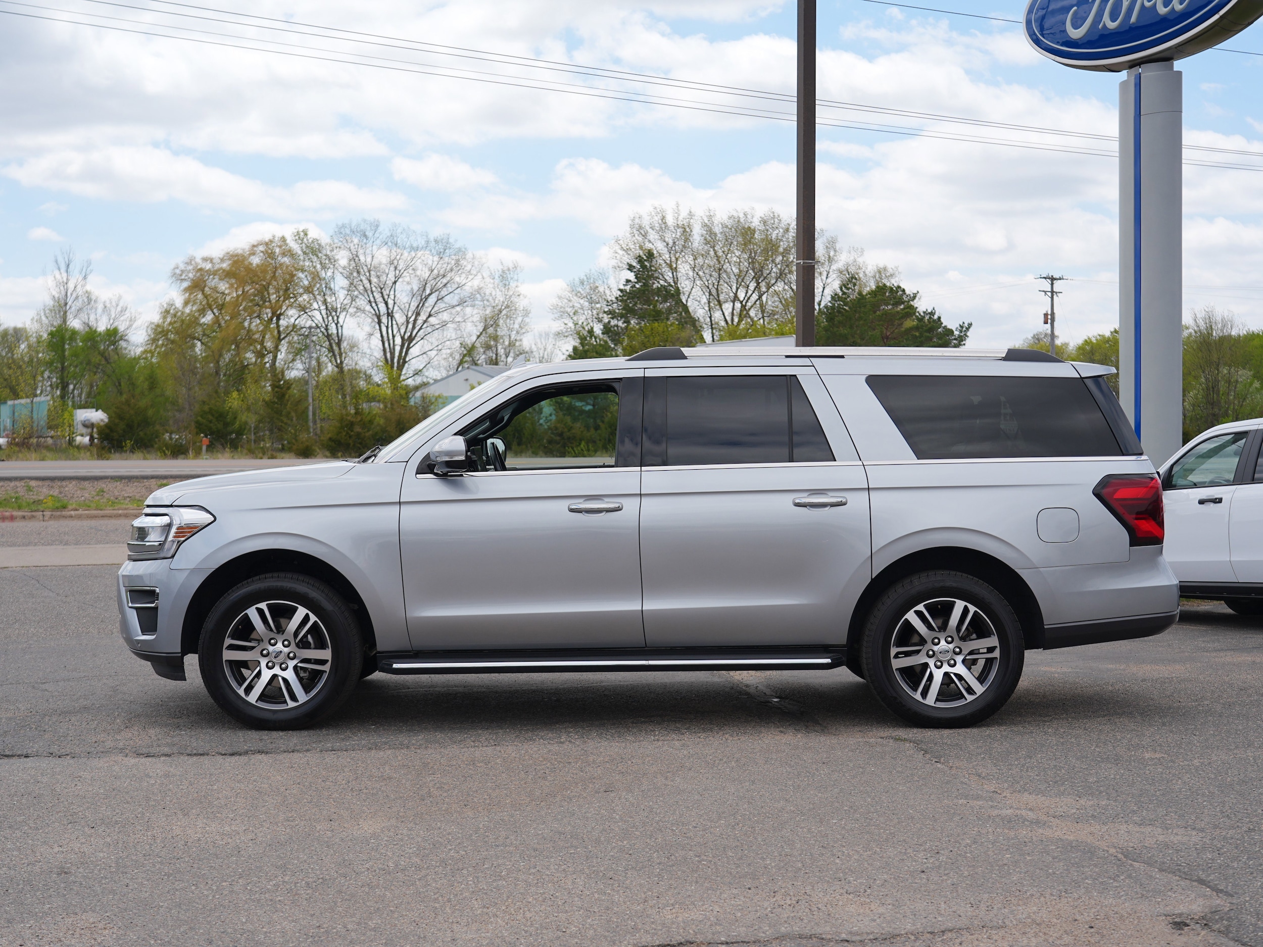 2023 Ford Expedition Limited - Photo 7
