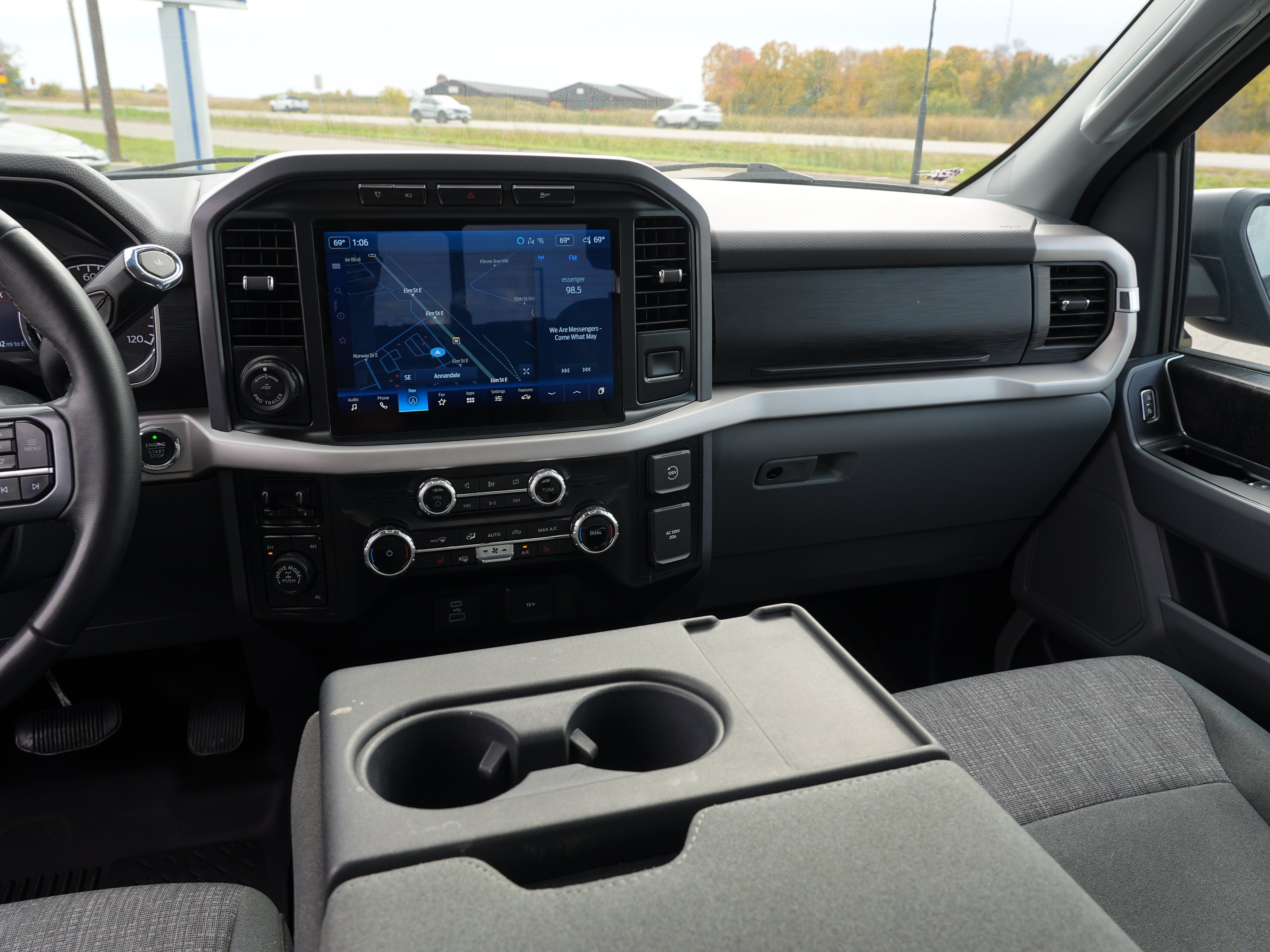 2023 Ford F-150 XLT - Photo 23
