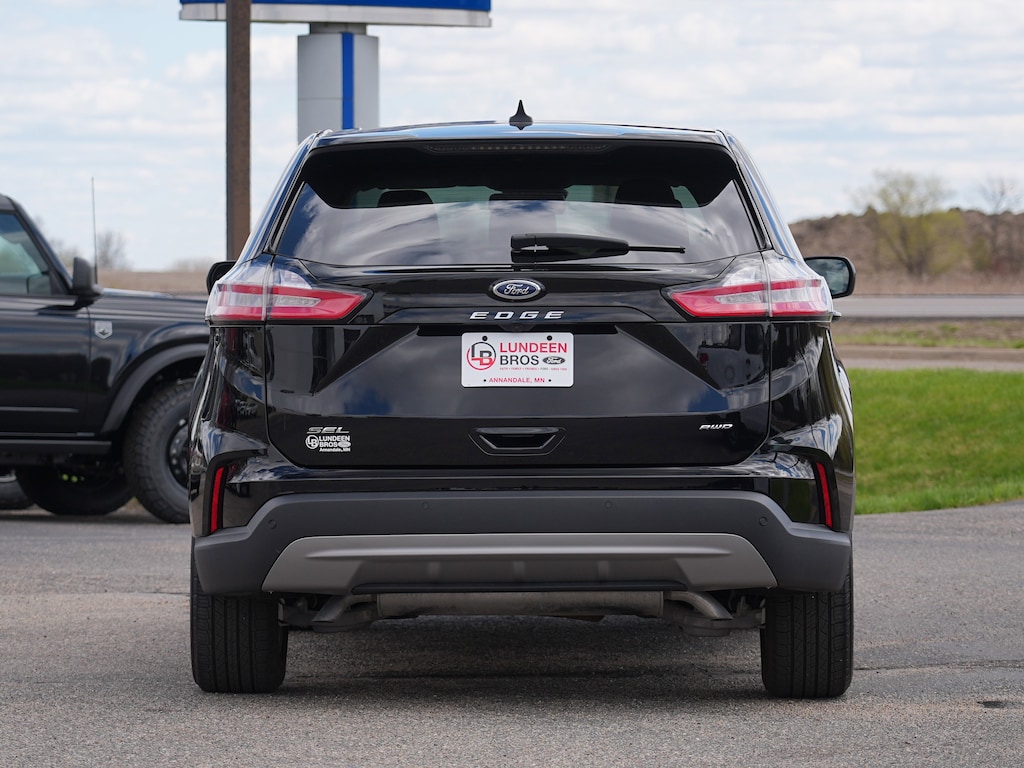 Used 2024 Ford Edge SEL SUV