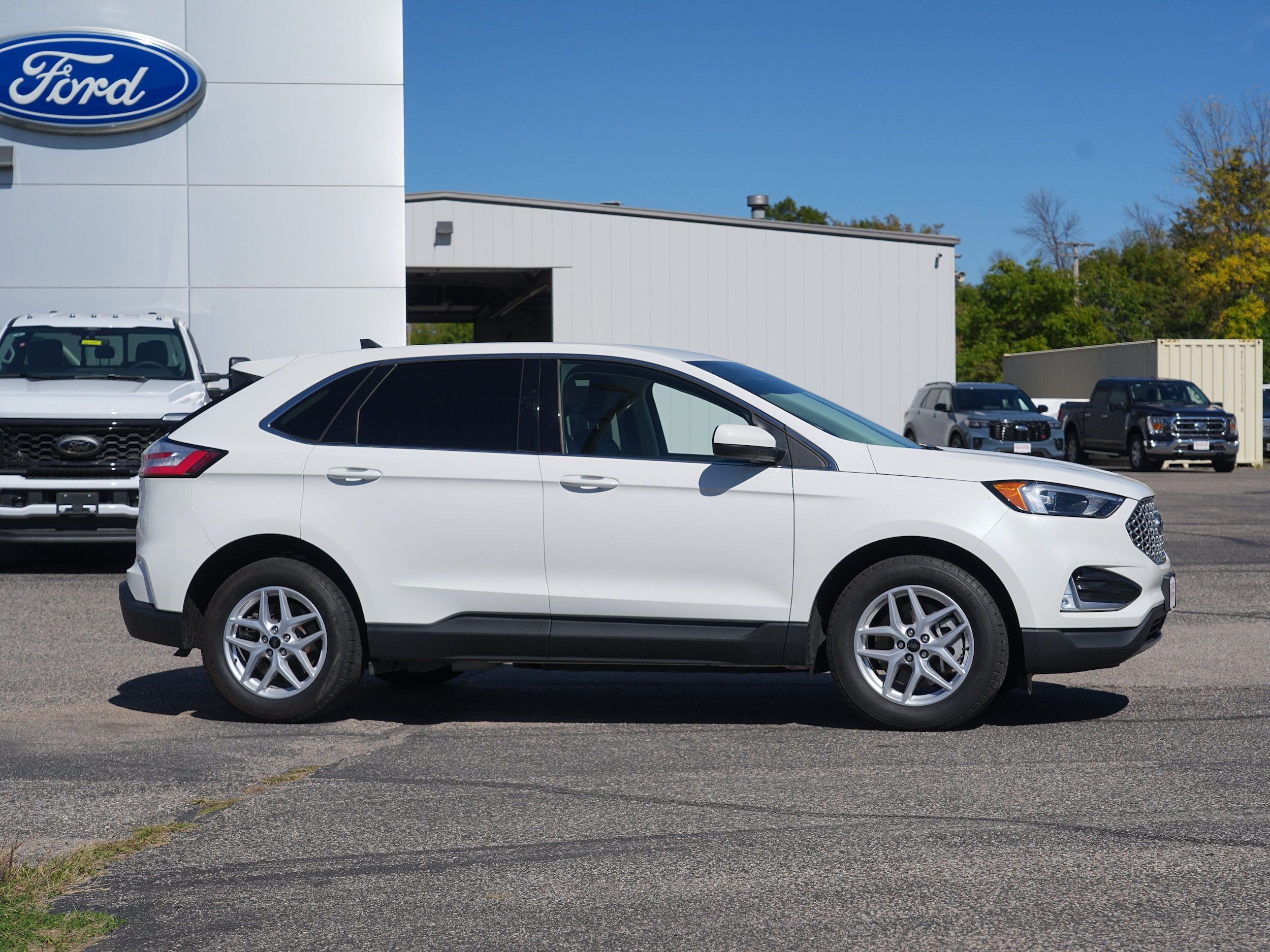 Used 2024 Ford Edge SEL with VIN 2FMPK4J94RBB14507 for sale in Annandale, Minnesota