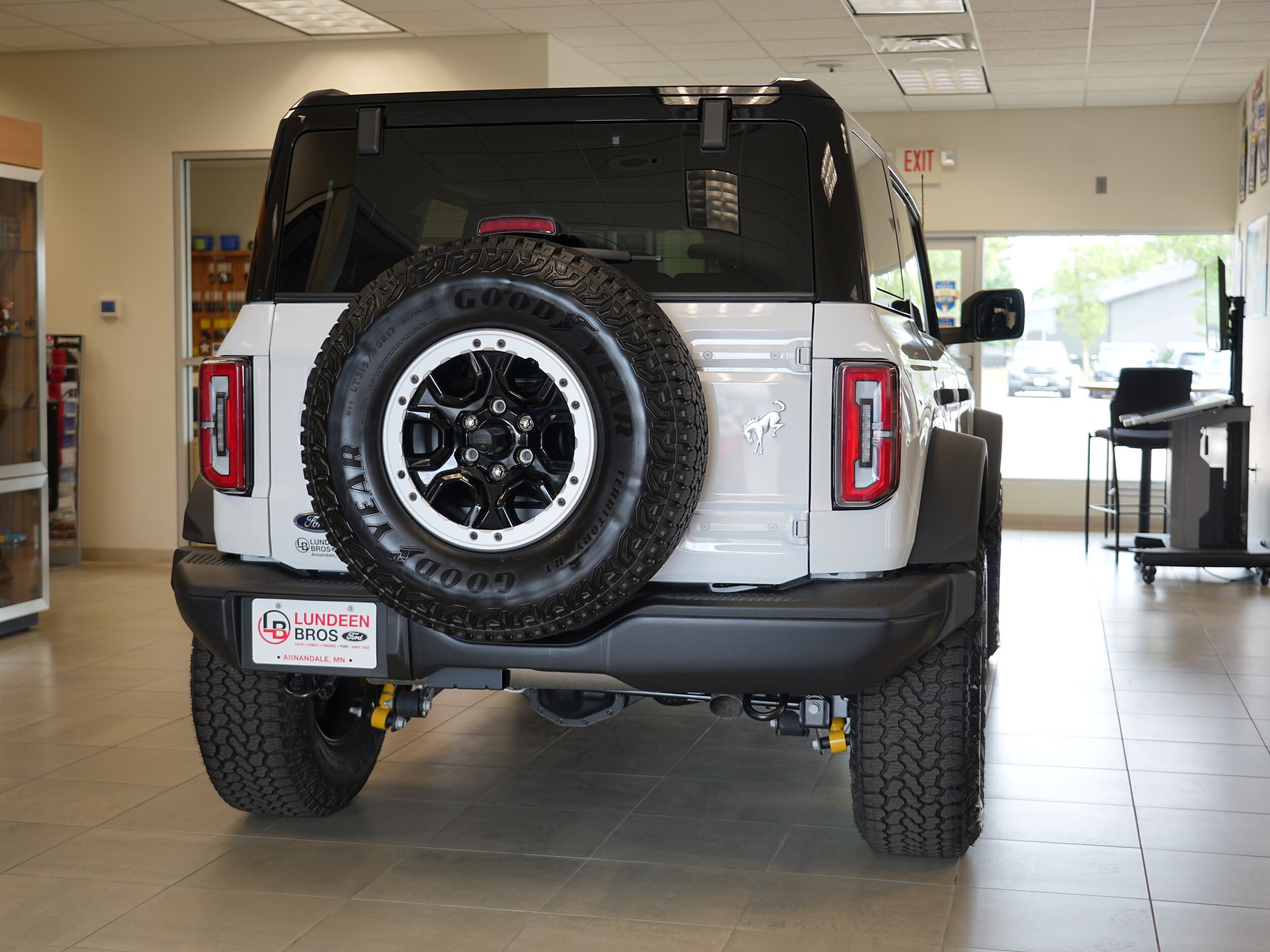 2025 Ford Bronco 4-Door Badlands - Photo 6