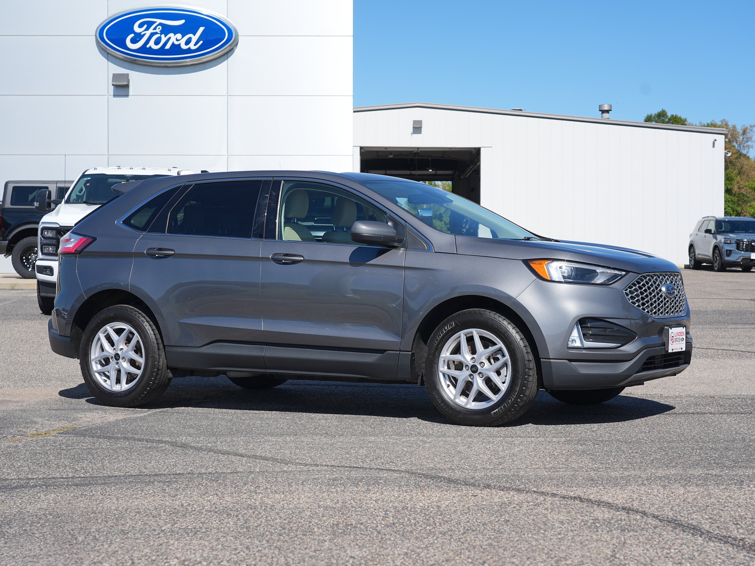 Used 2023 Ford Edge SEL with VIN 2FMPK4J97PBA54834 for sale in Annandale, Minnesota