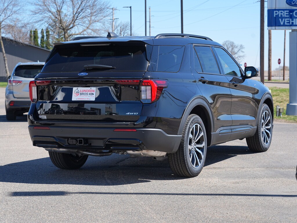 New 2026 Ford Explorer ST-Line SUV